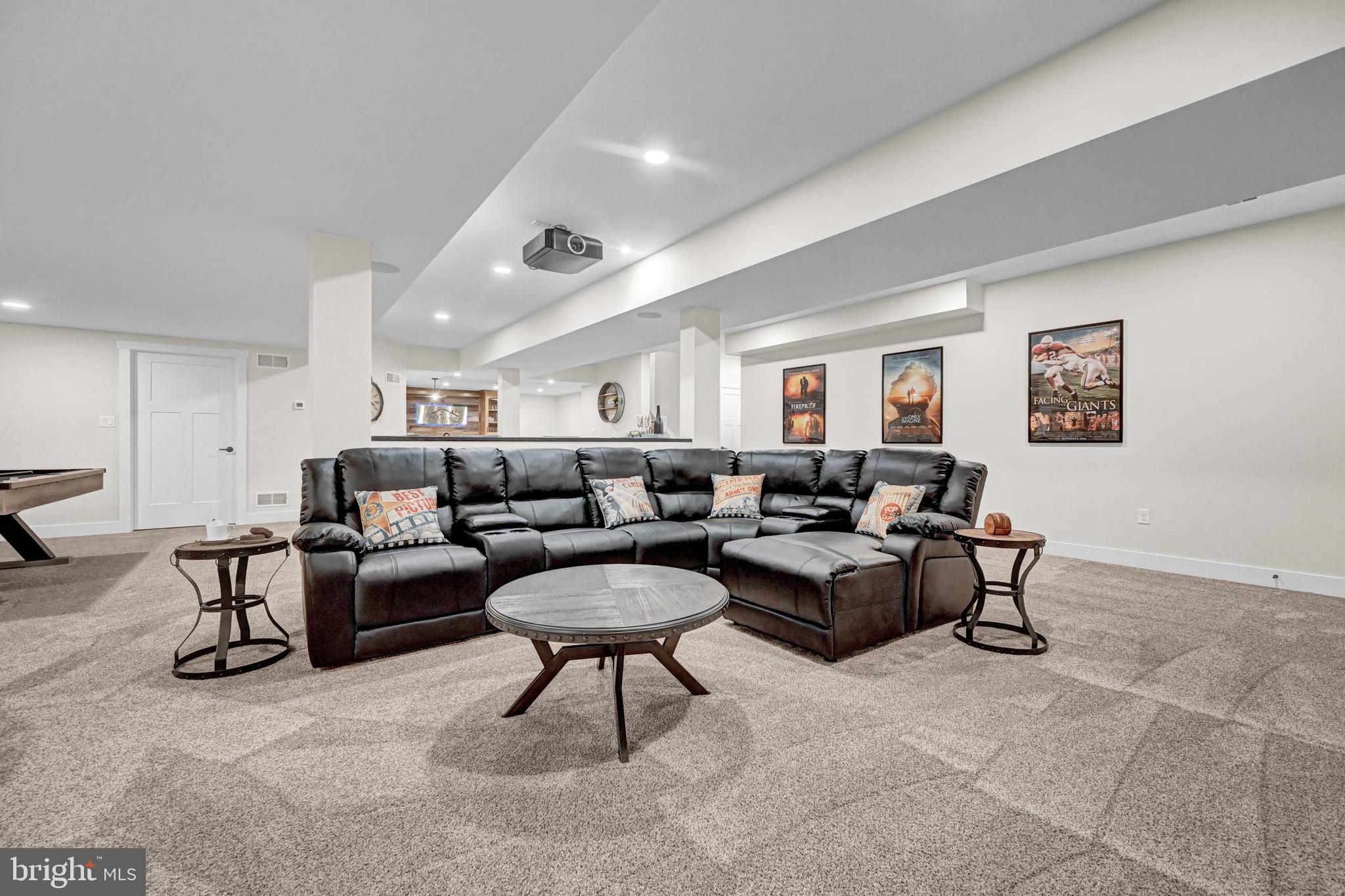 FARMBROOKE MEADOWS - Residential