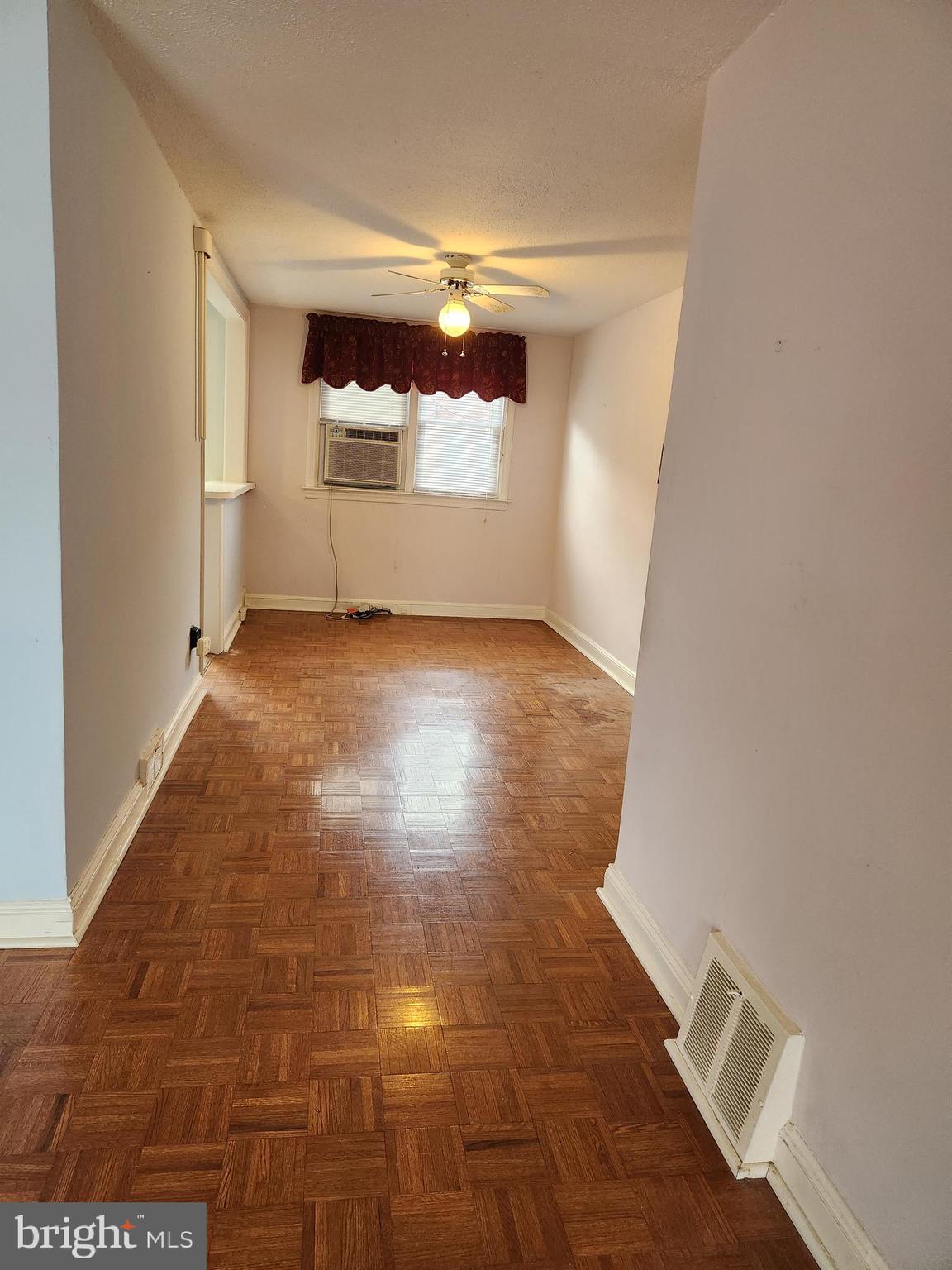 OVERBROOK PARK - Residential