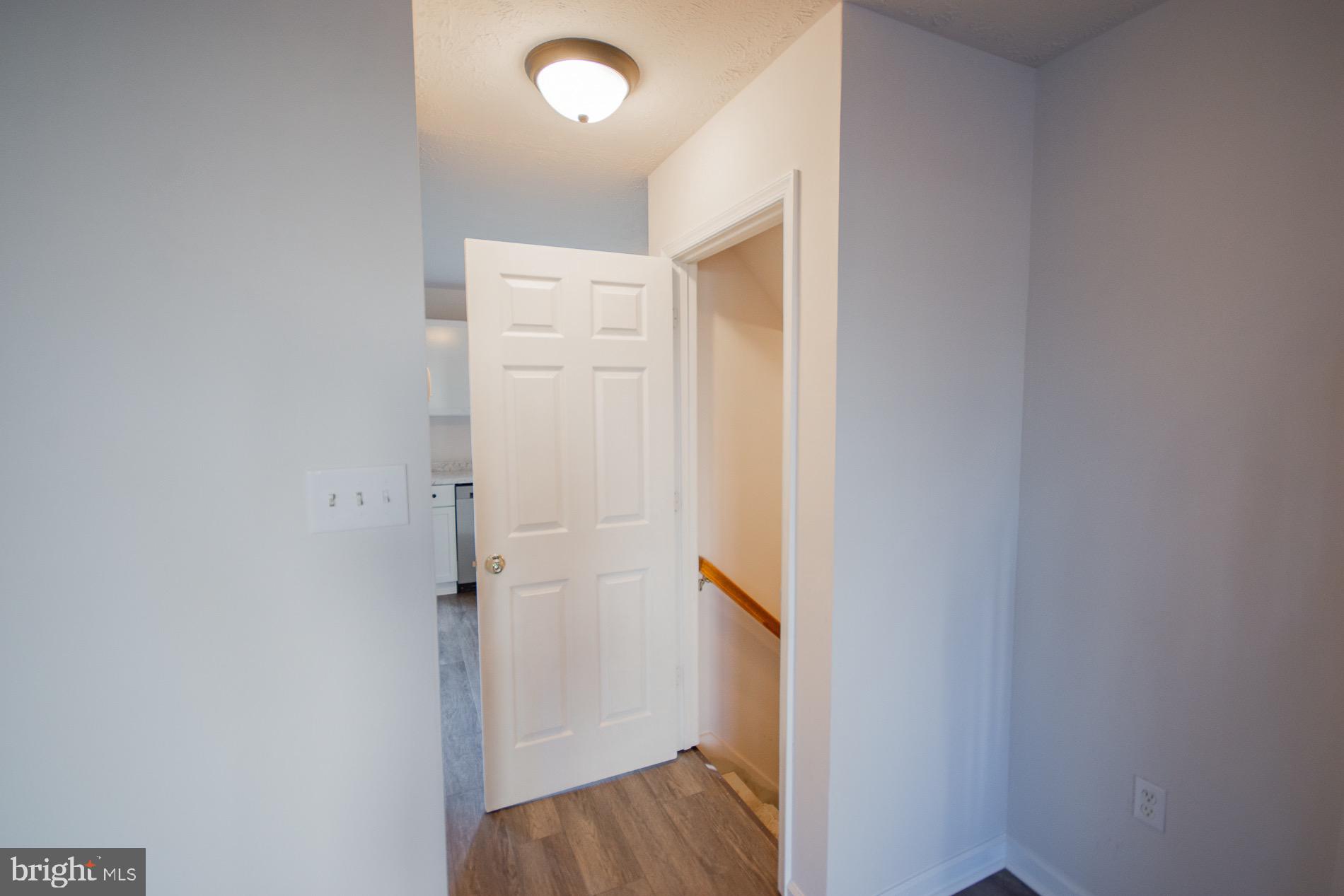 SOUTH QUEEN TOWNHOUSES - Residential Lease