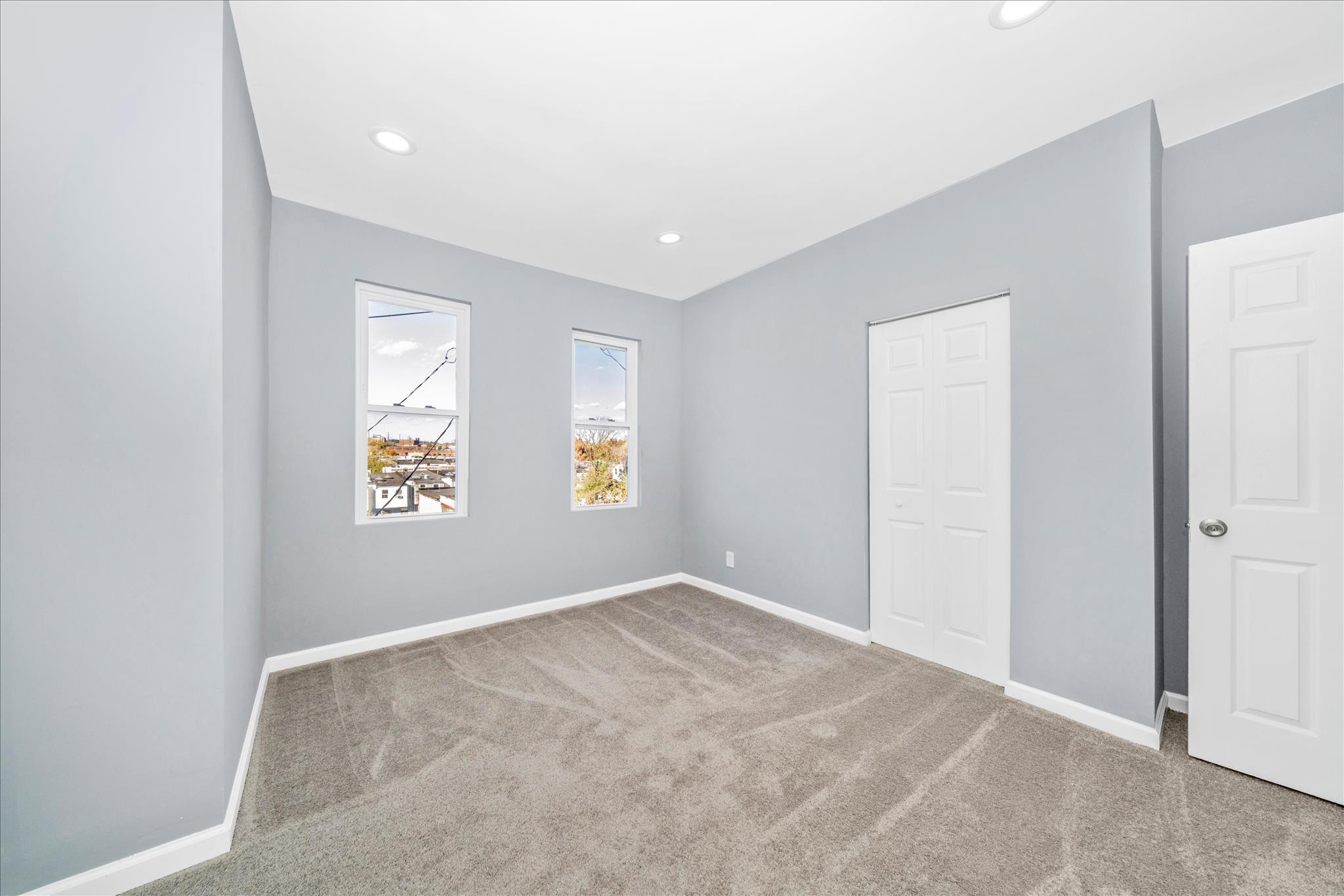 LEXINGTON - Residential