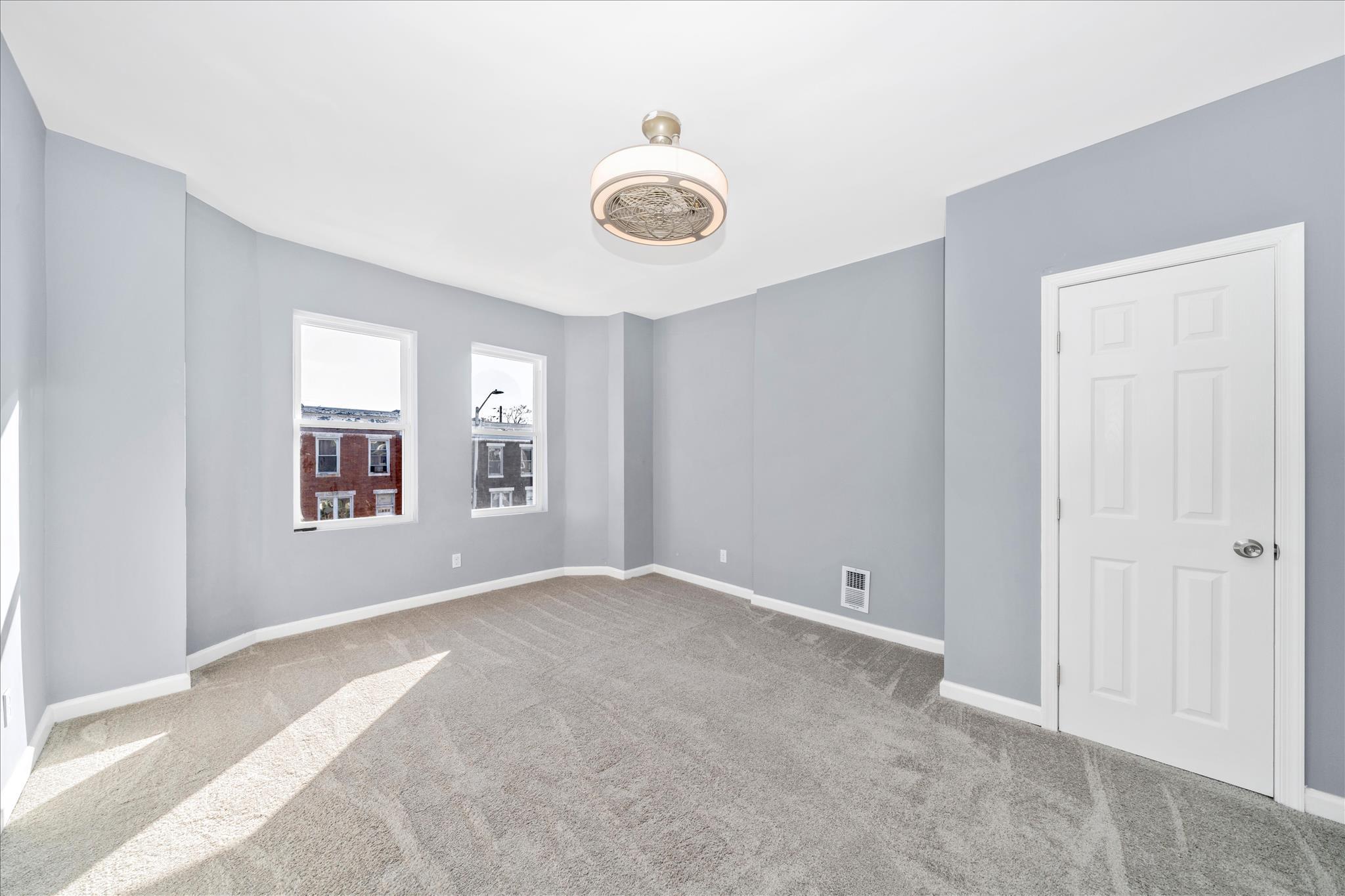 LEXINGTON - Residential