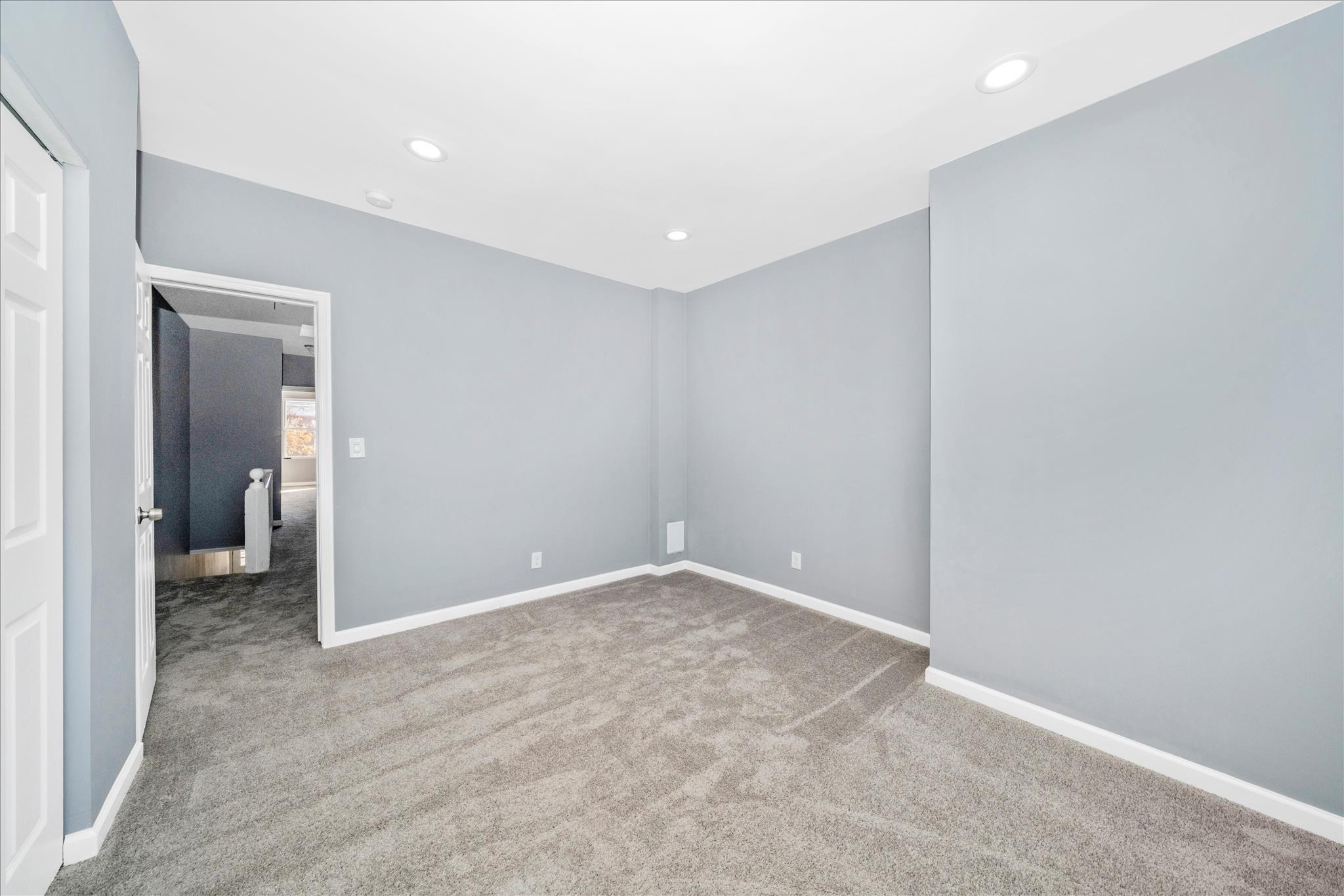 LEXINGTON - Residential
