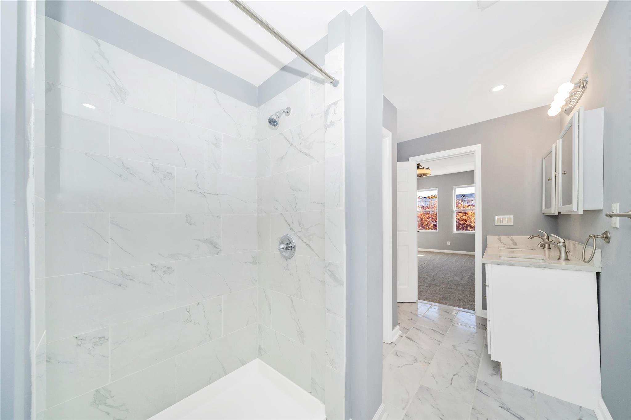 LEXINGTON - Residential