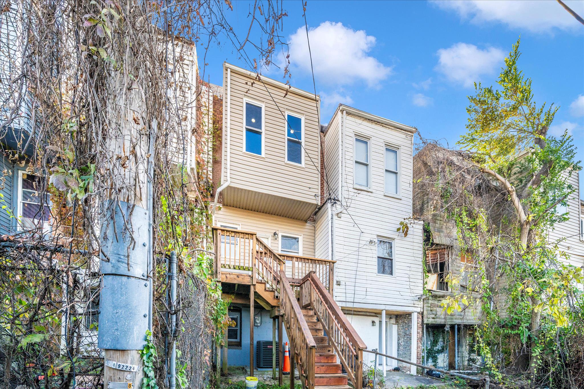 LEXINGTON - Residential