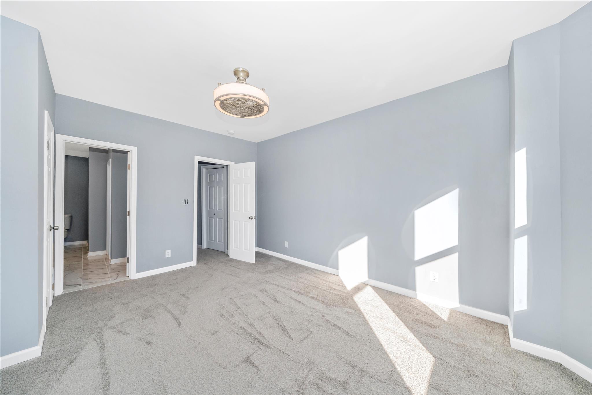 LEXINGTON - Residential