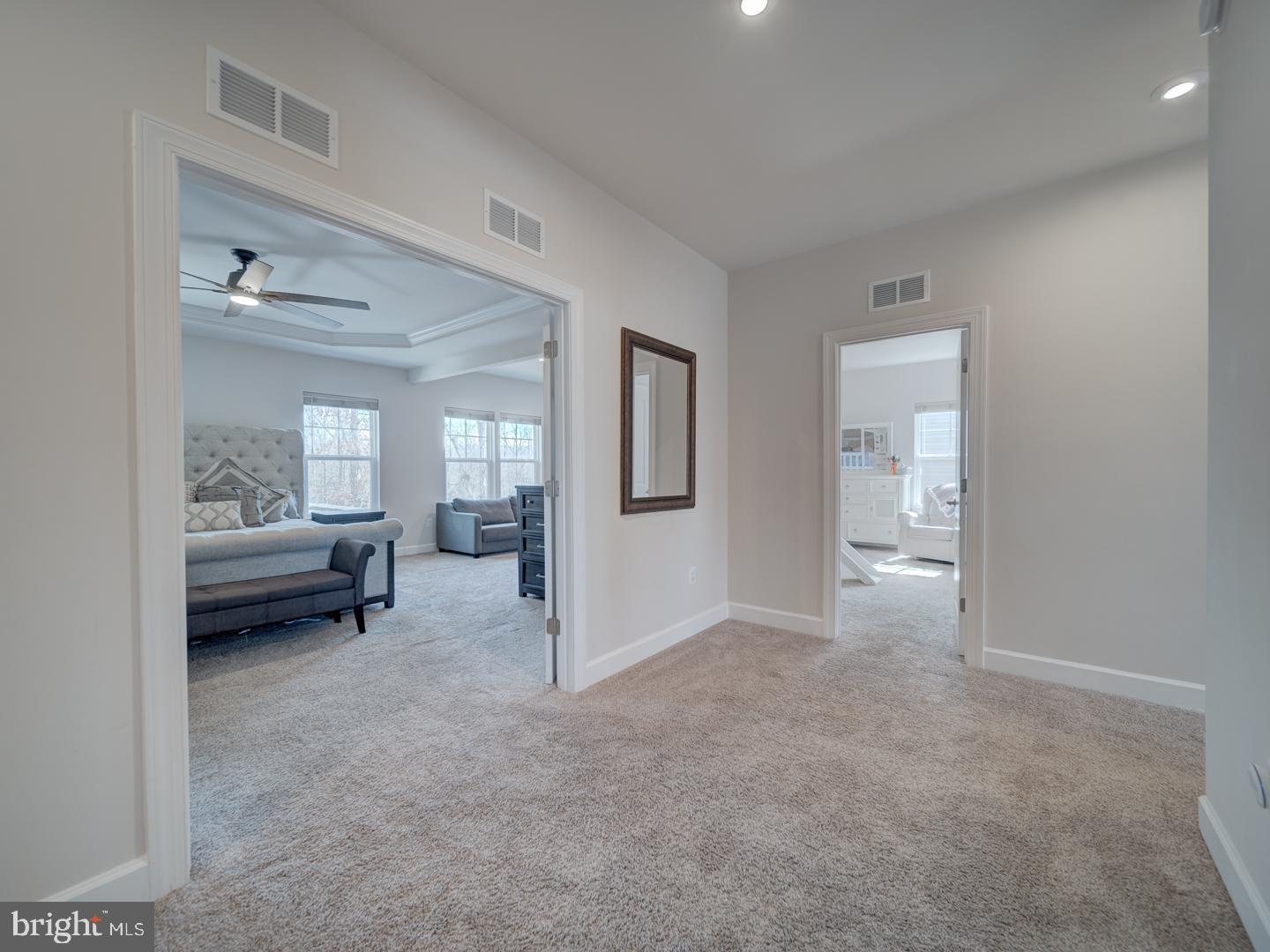 BRADLEY SQUARE - Residential