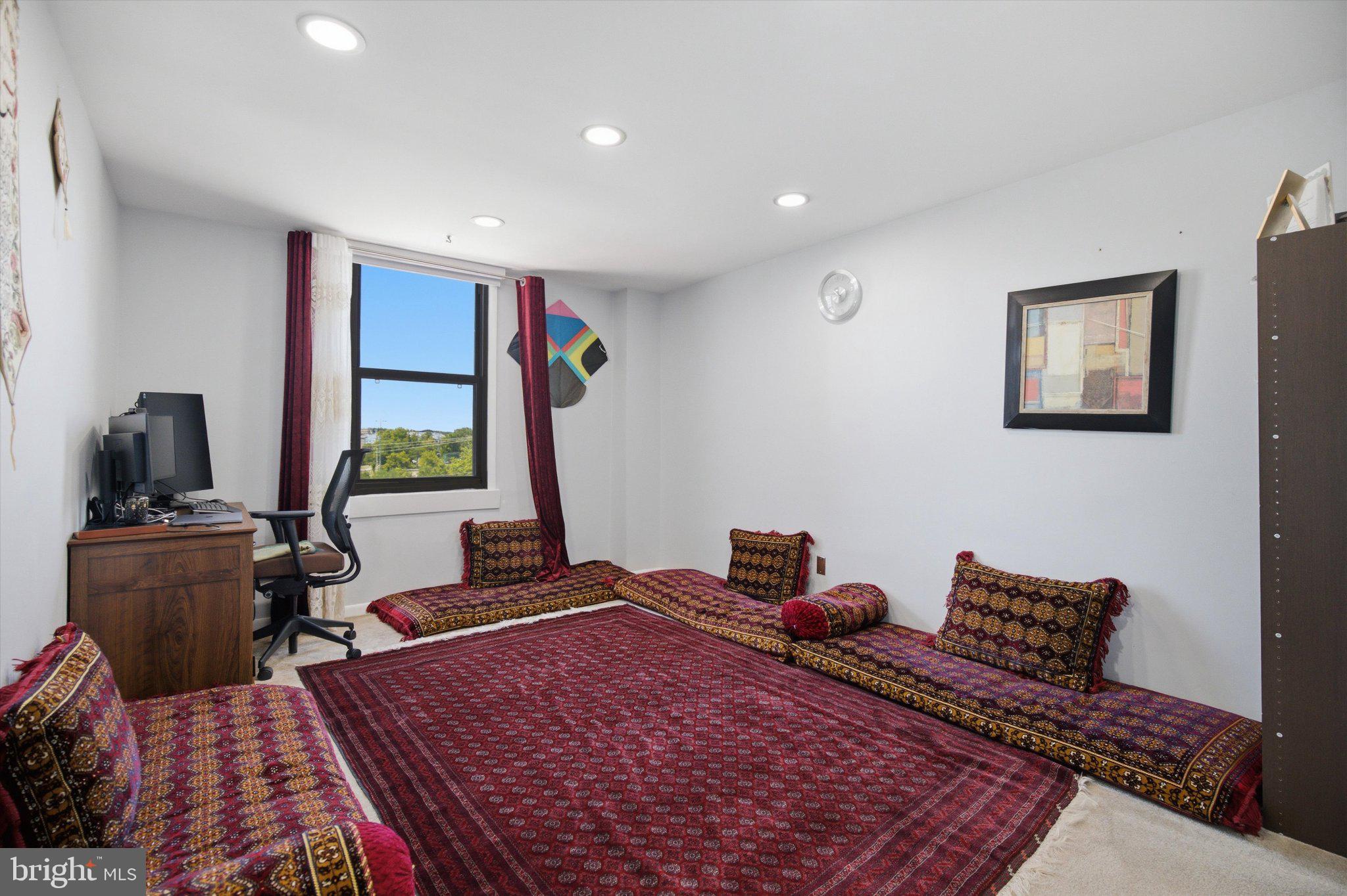 SEMINARY HILL - Residential