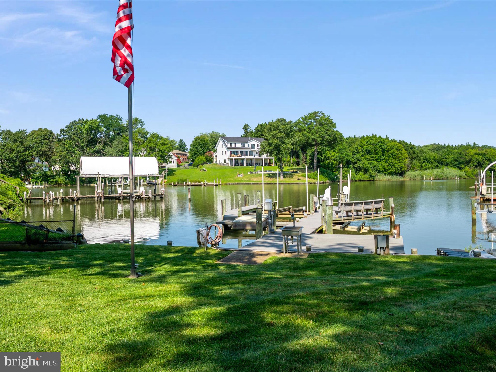HARBOR VIEW - Residential