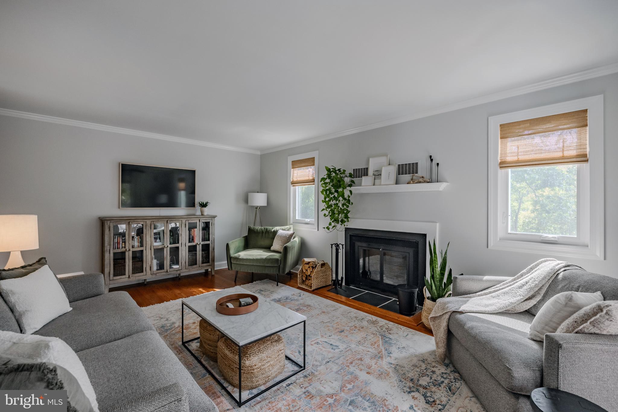 NEWTOWN SQ - Residential