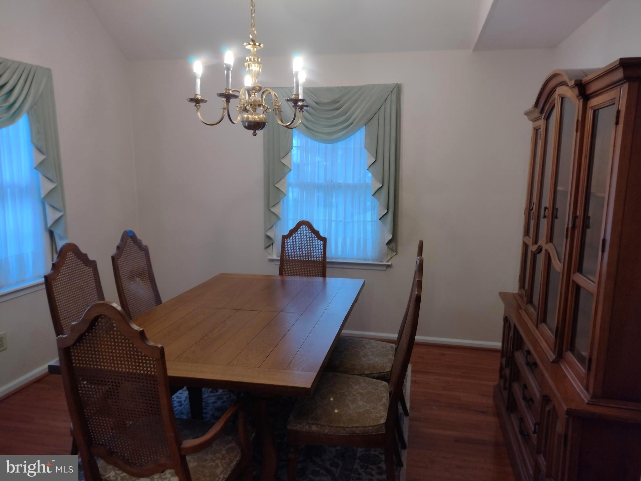 HUNTERS RUN - Residential