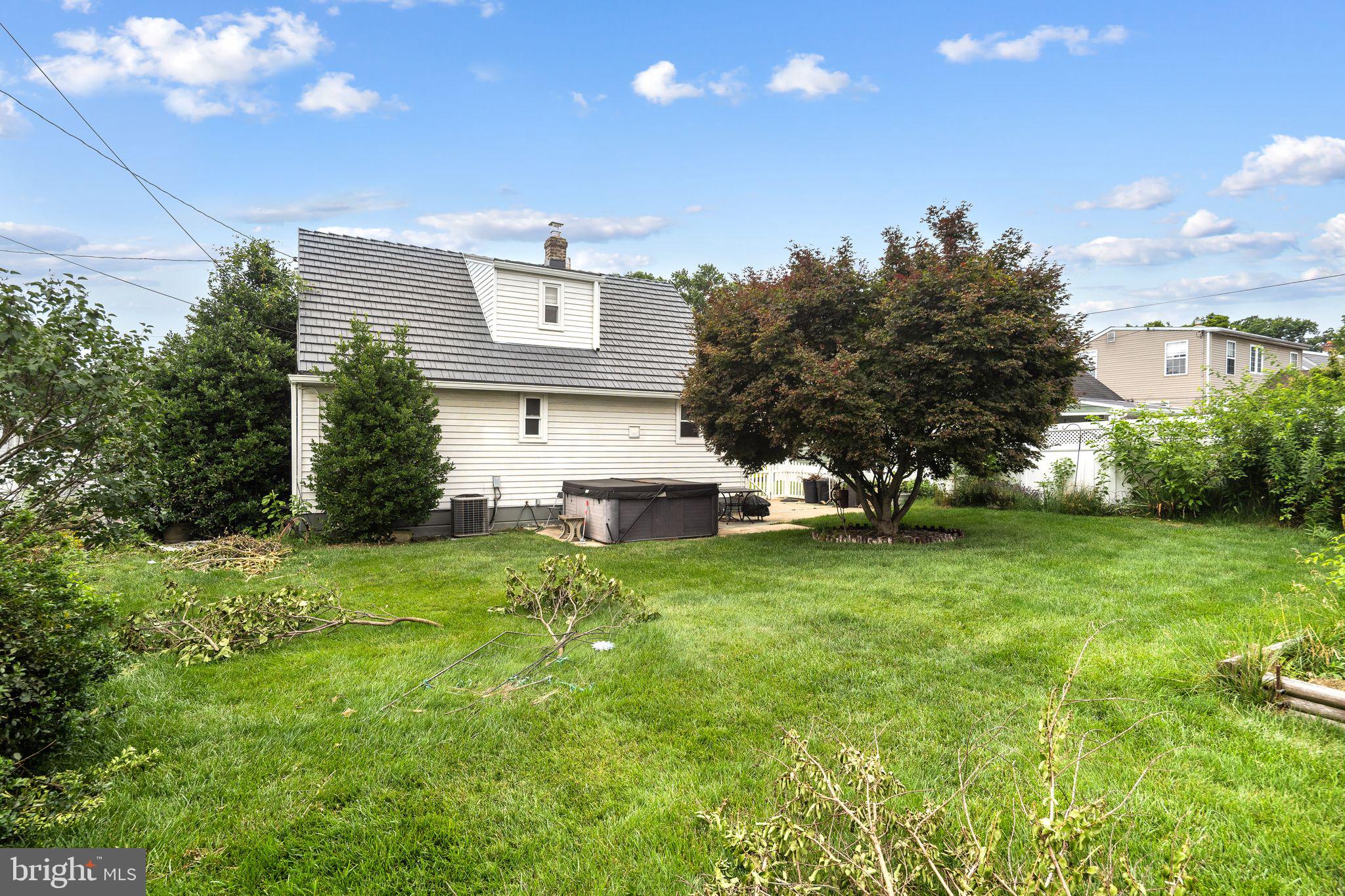 SOMERTON - Residential