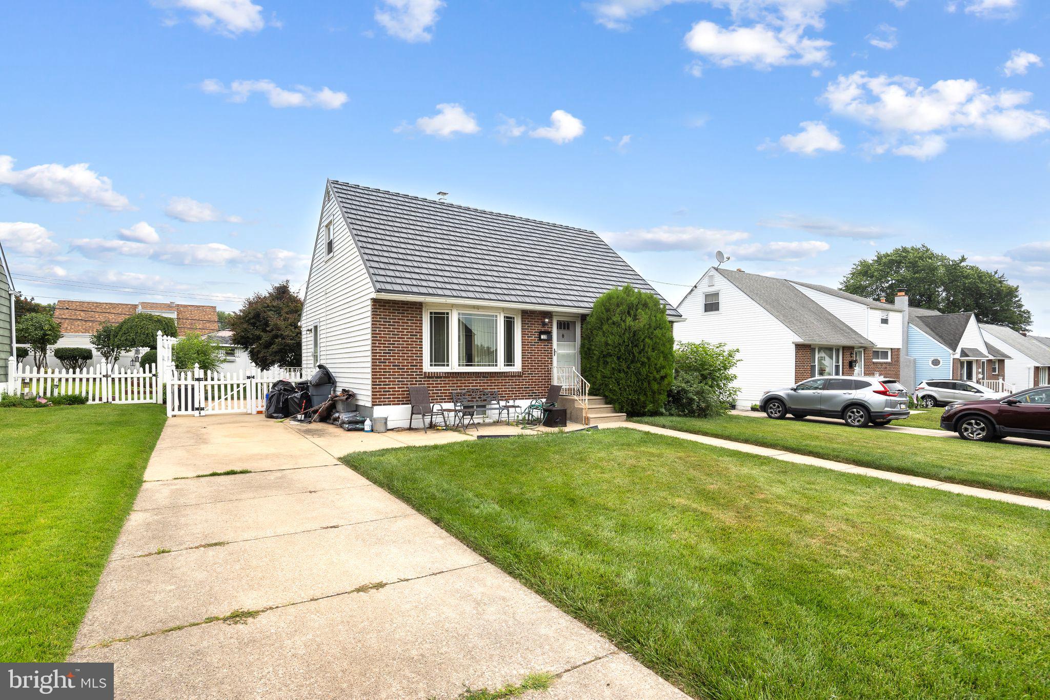 SOMERTON - Residential
