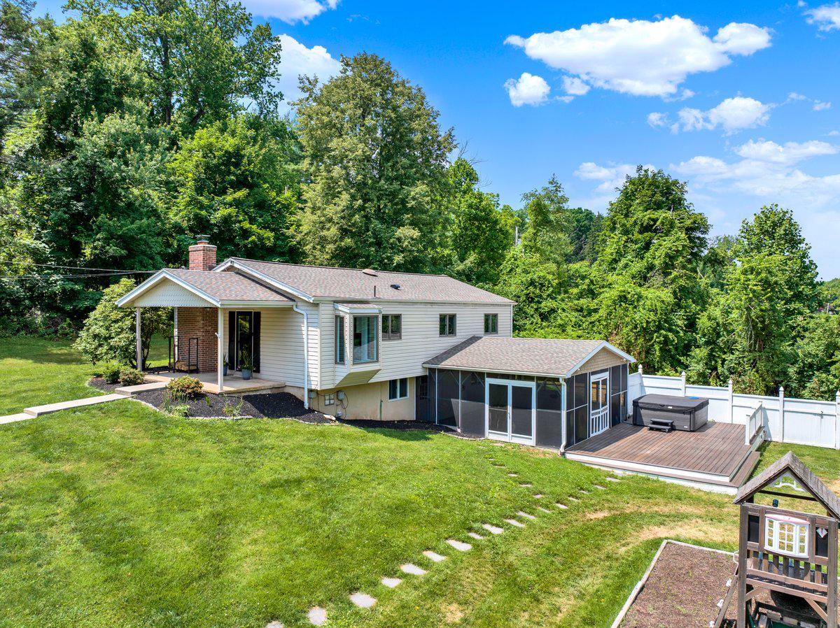 SOUTH COVENTRY TWP - Residential