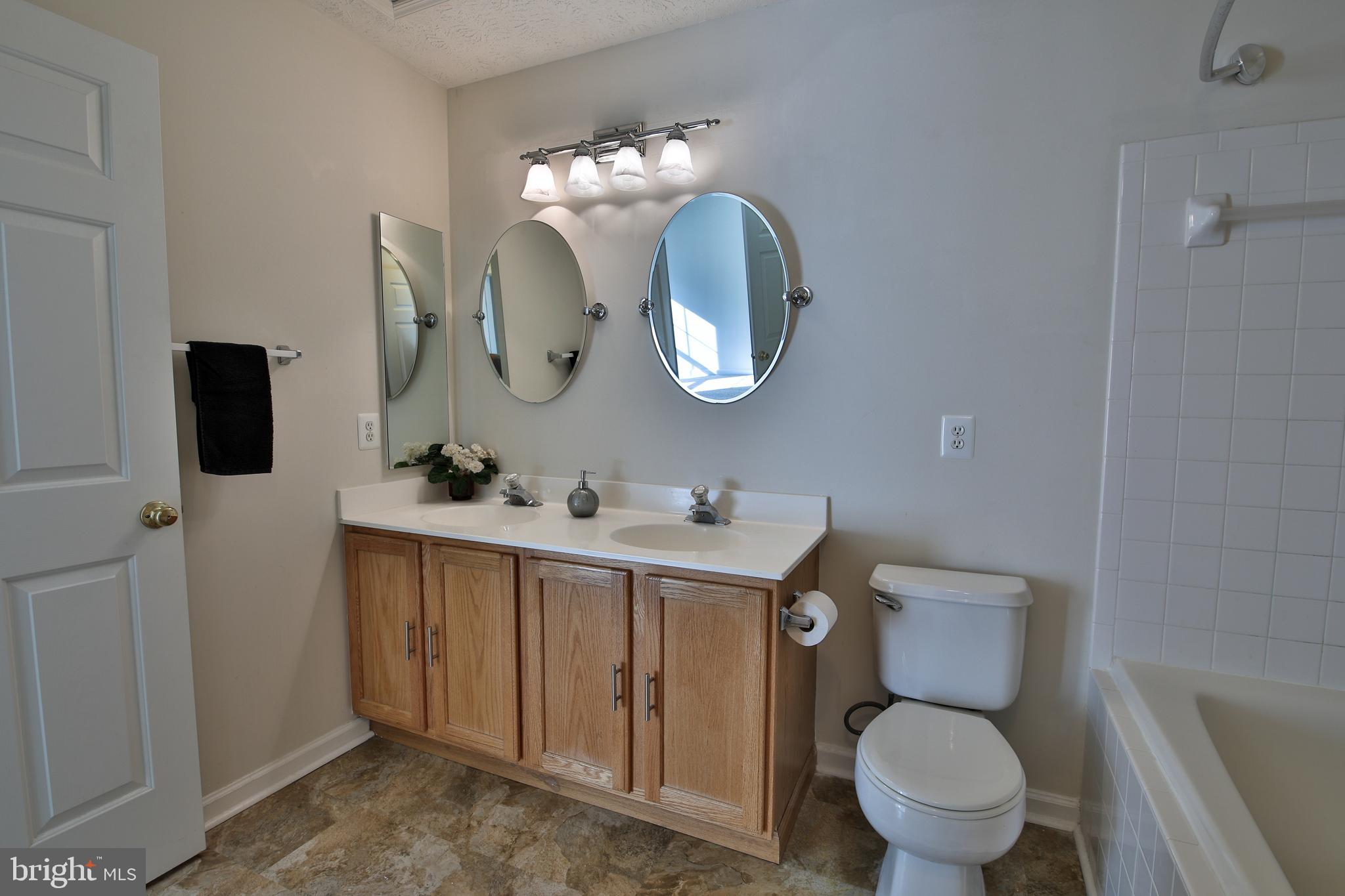 IRWINS CHOICE - Residential