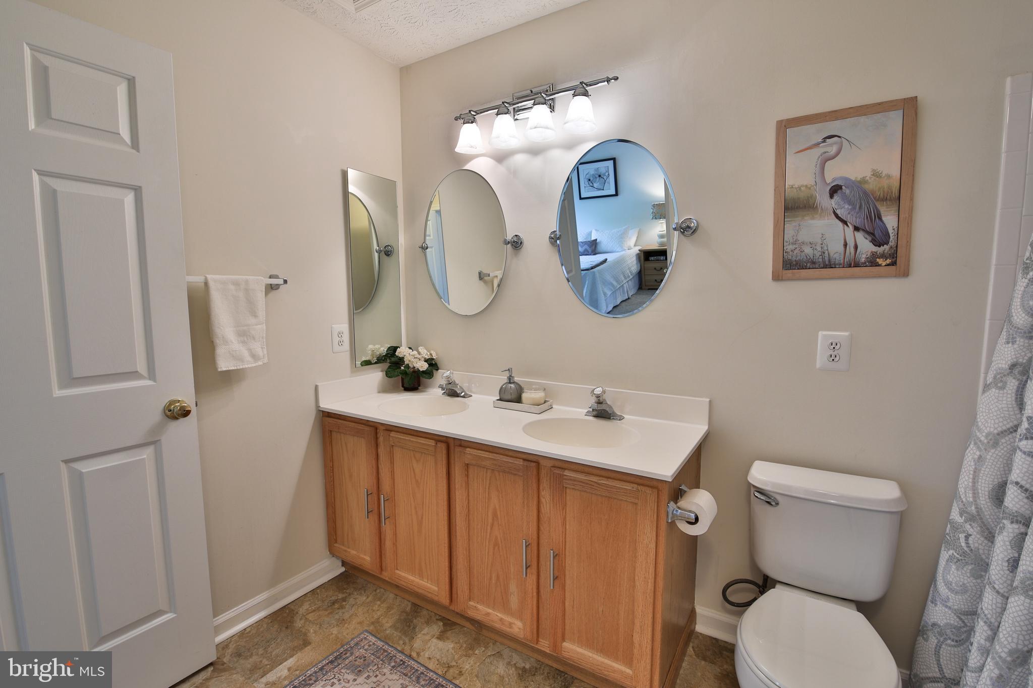 IRWINS CHOICE - Residential