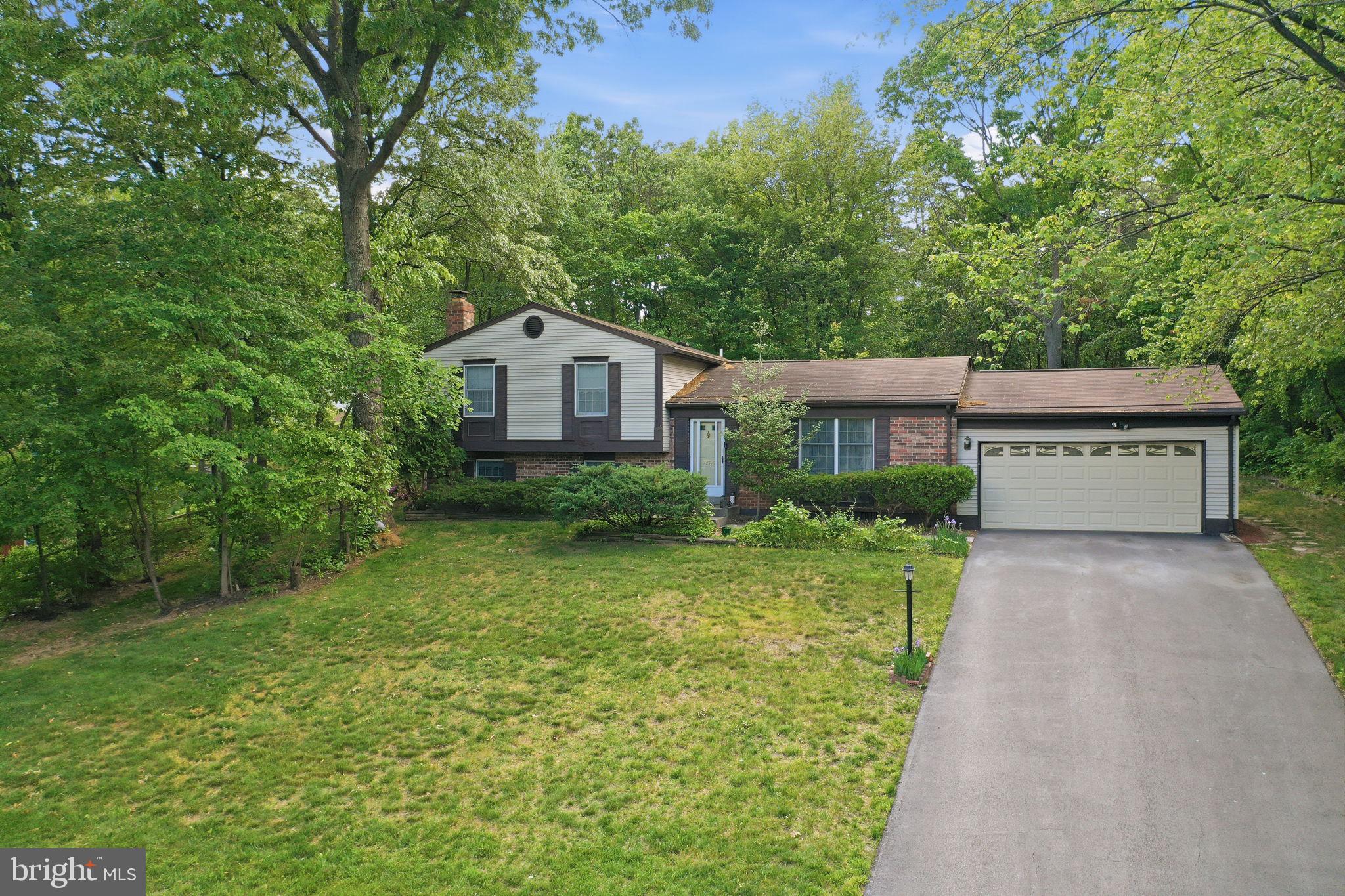 RIDGEWOOD ESTATES - Residential