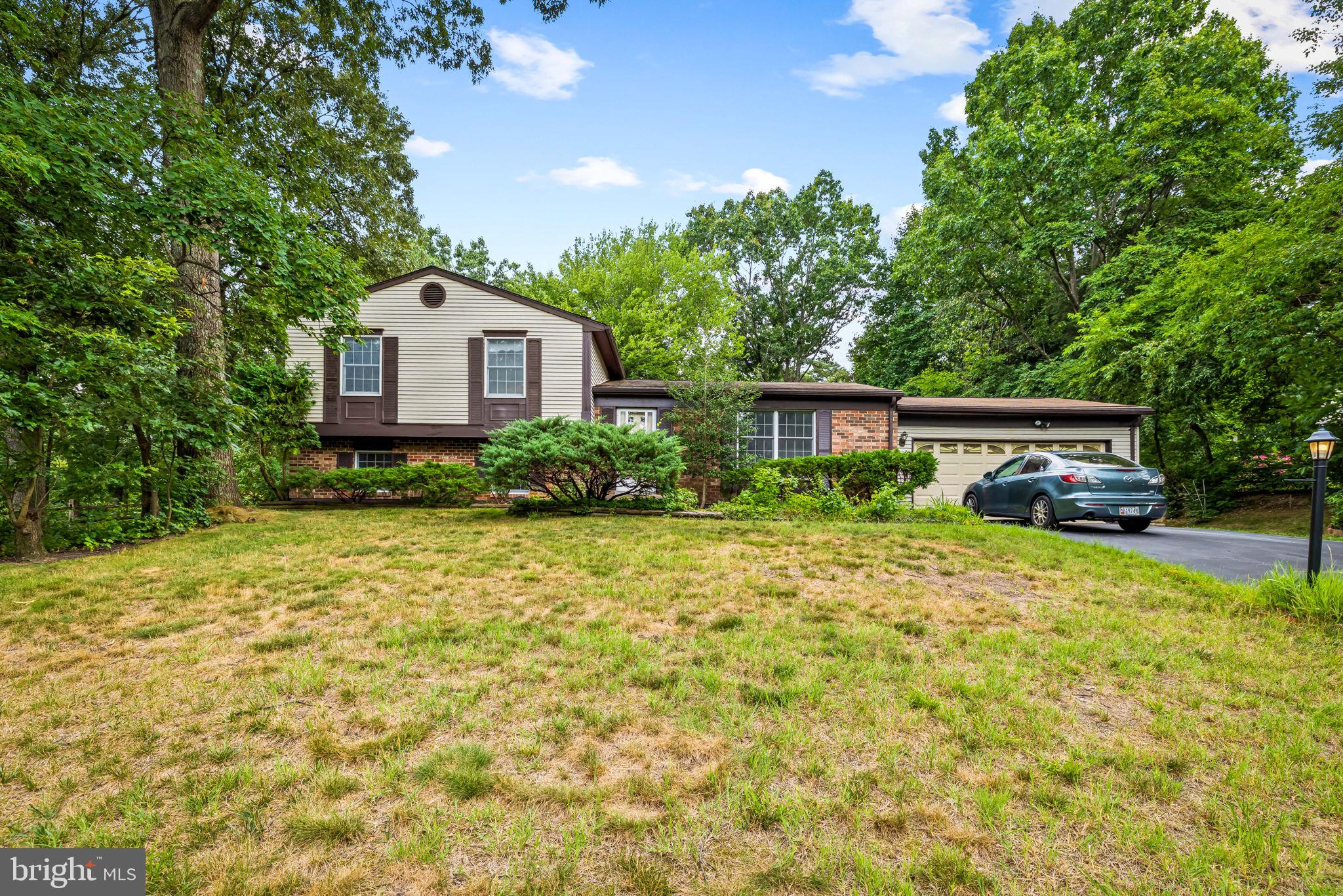 RIDGEWOOD ESTATES - Residential