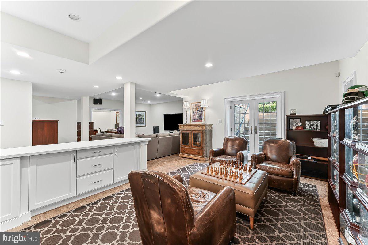 HAVERFORD RESERVE - Residential