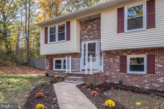 LEELAND HEIGHTS - Residential Lease