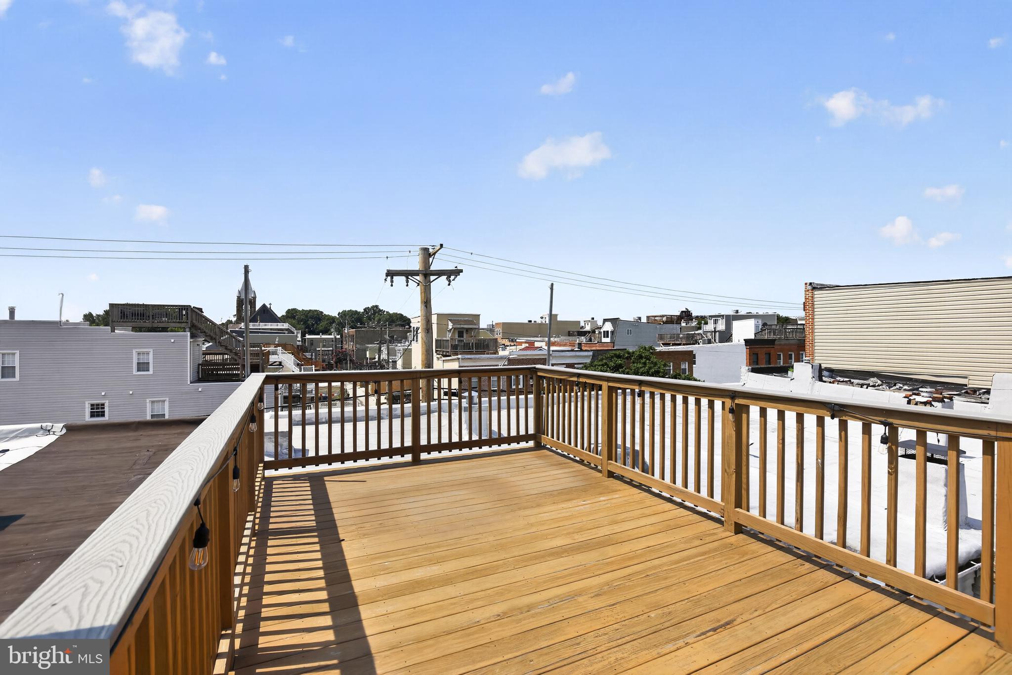 LOCUST POINT - Residential