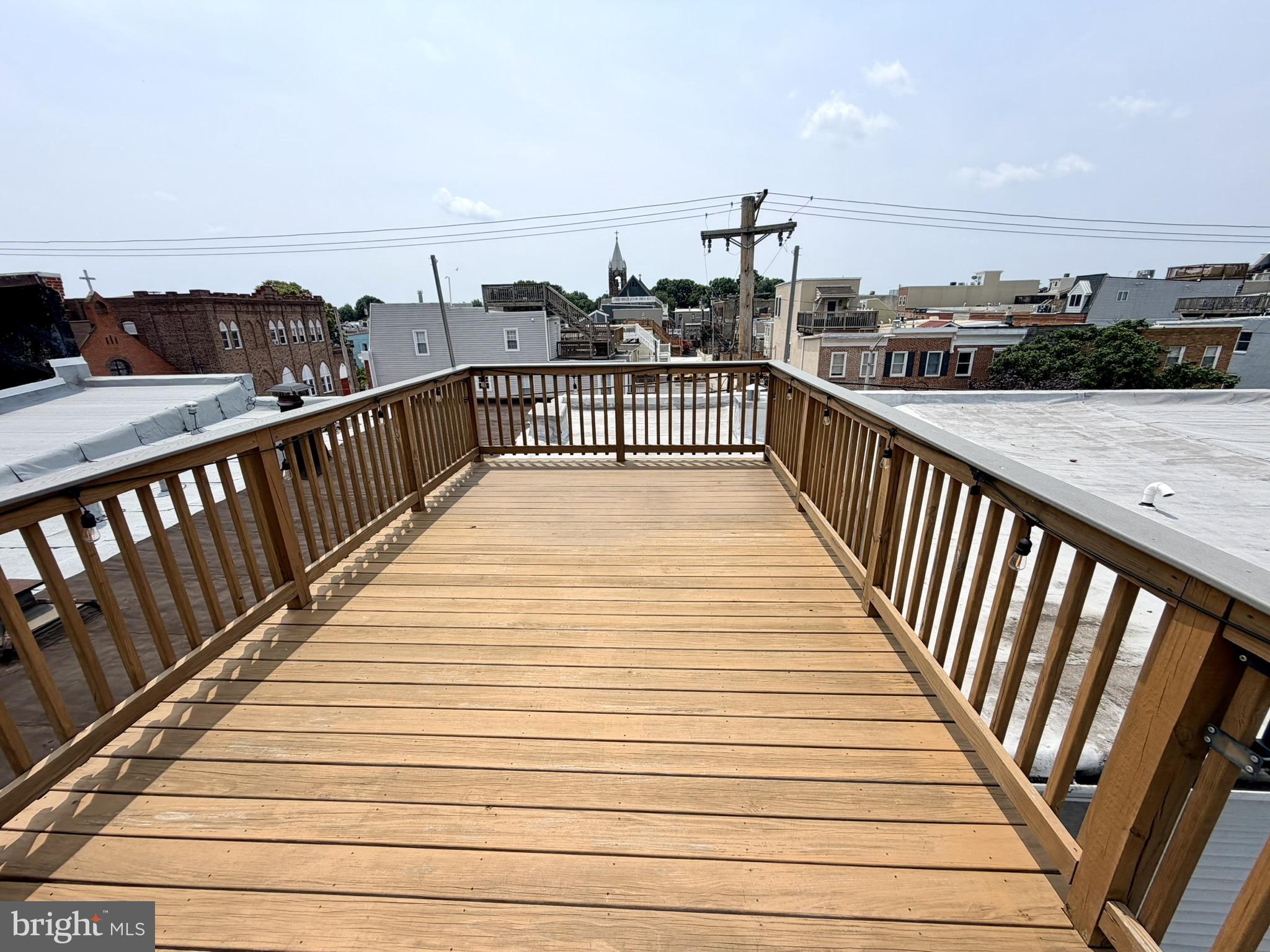 LOCUST POINT - Residential
