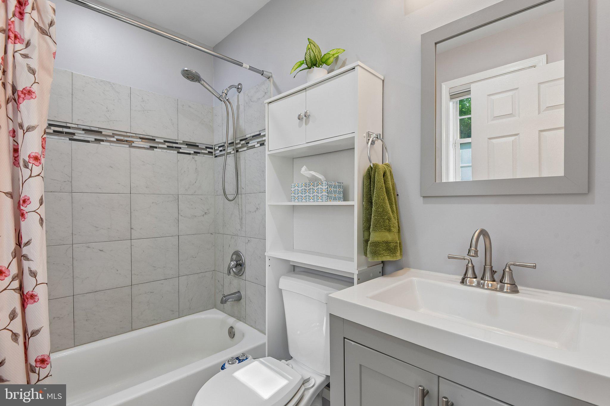 CAPE ST CLAIRE - Residential