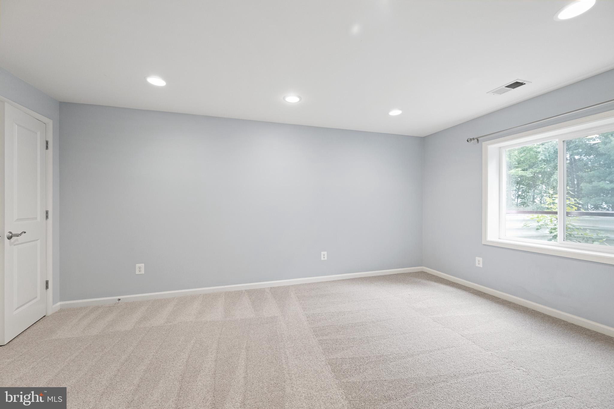 BRAMBLETON - Residential