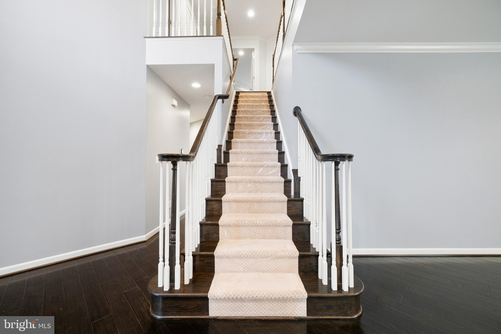 BRAMBLETON - Residential