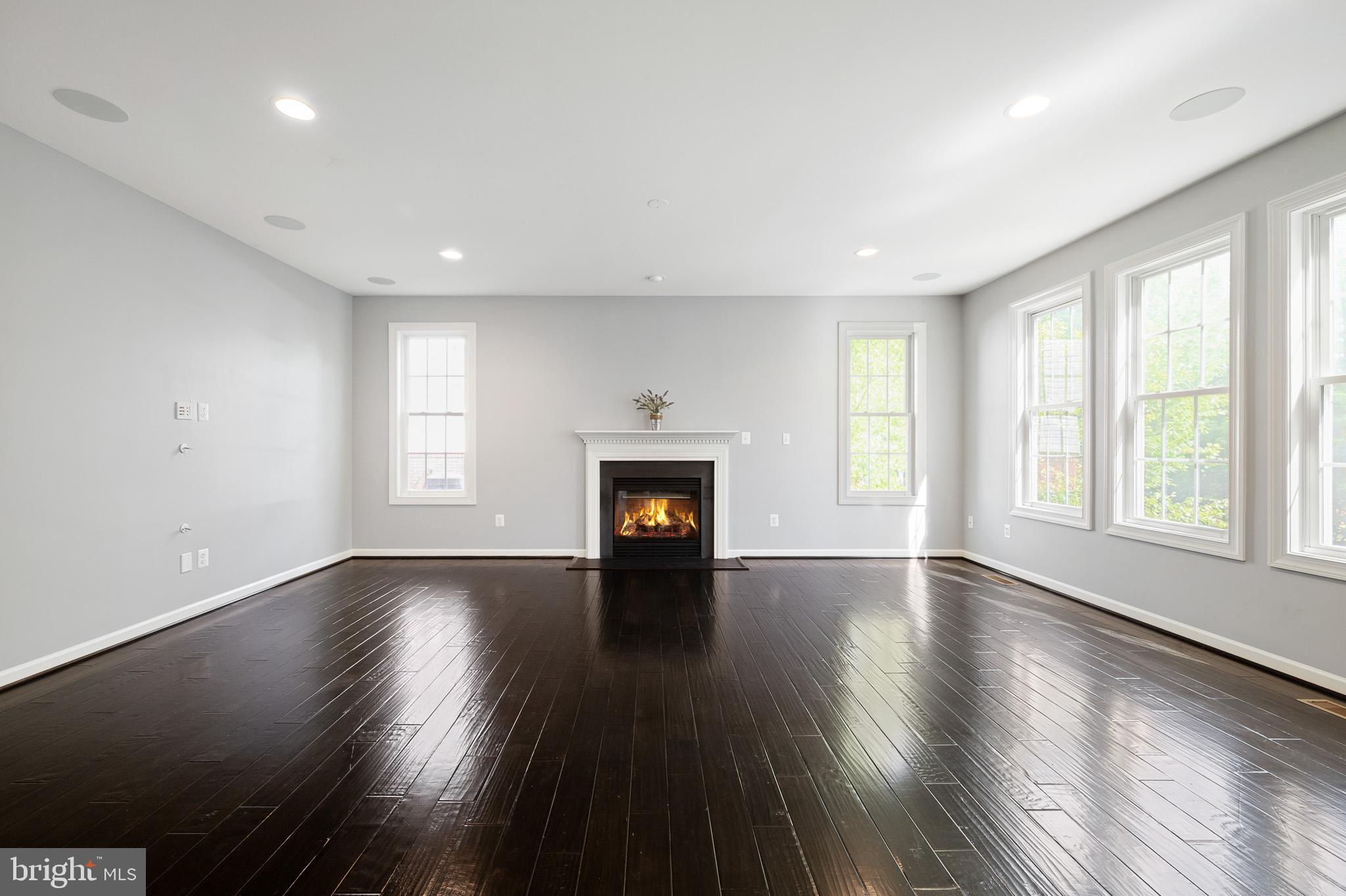 BRAMBLETON - Residential