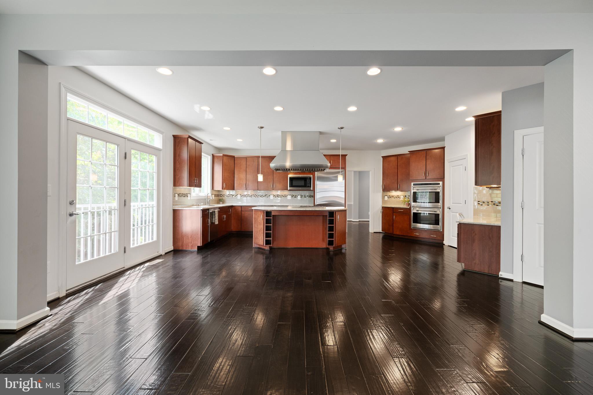 BRAMBLETON - Residential