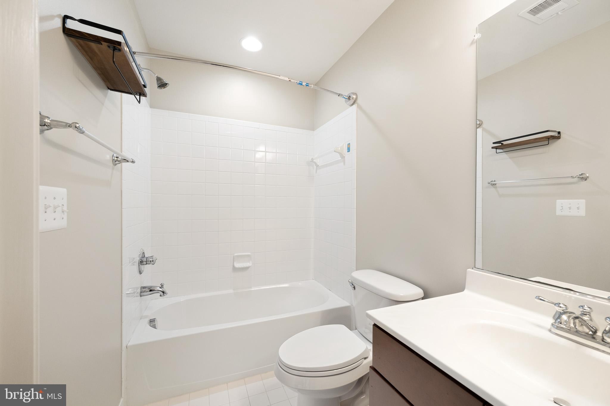 BRAMBLETON - Residential