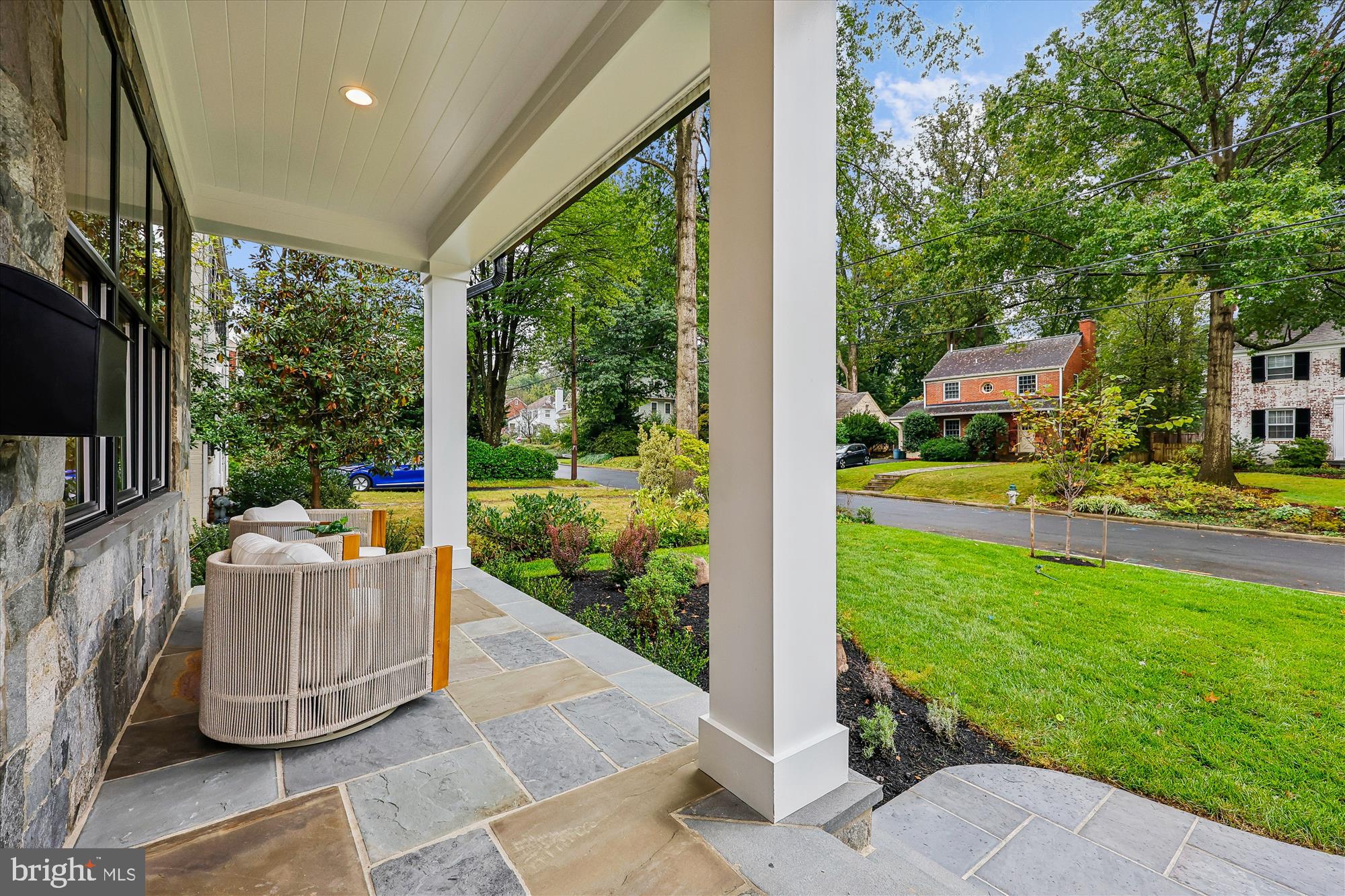 EDGEWOOD - Residential