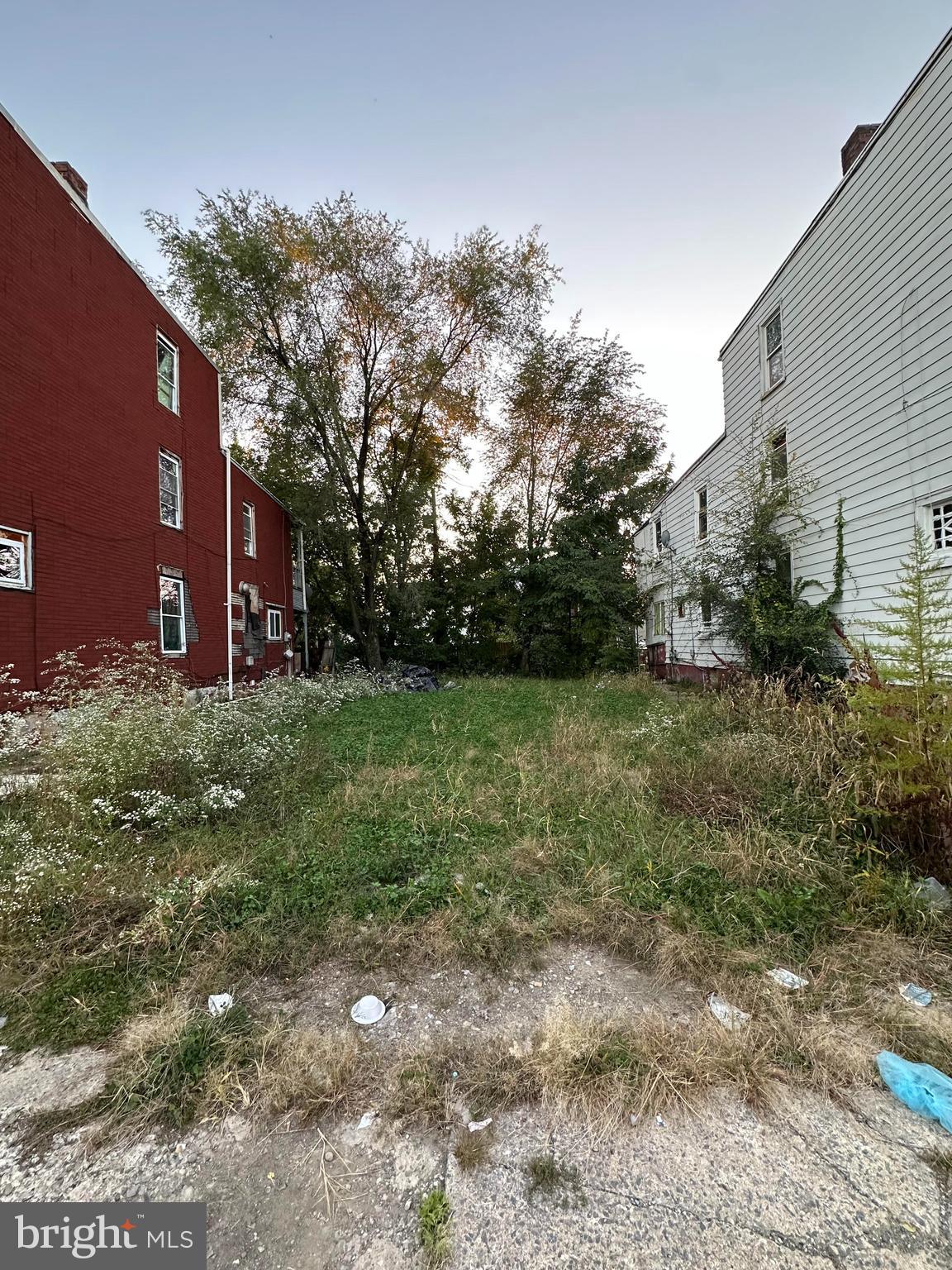 Discover a great opportunity with this residential lot at 80 Disbrow St in Harrisburg, offering an ideal location to build a single-family home or investment property in a rapidly growing area. With nearby utilities and ongoing neighborhood development, this lot provides strong long-term value and excellent potential for appreciation.