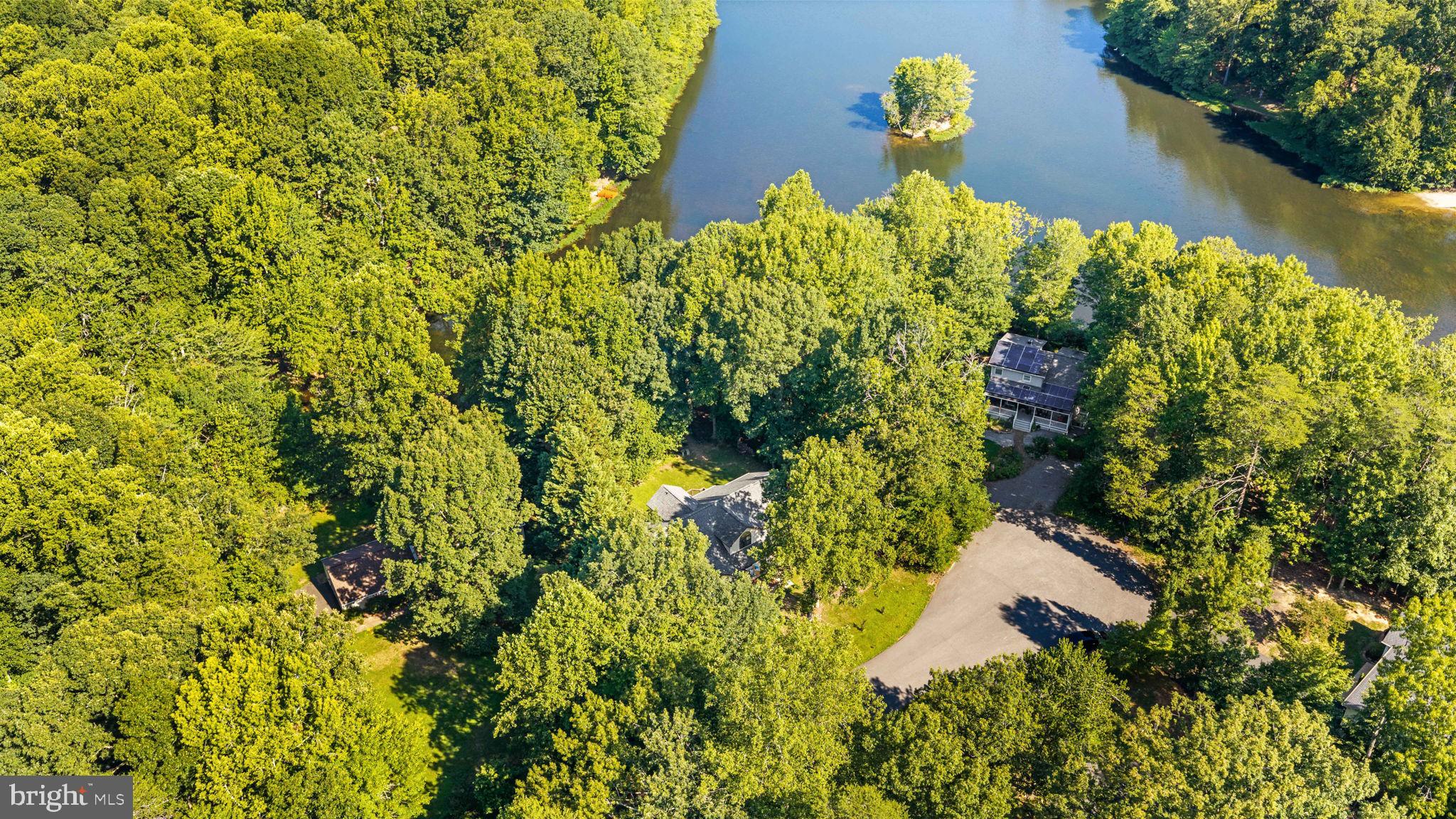 LAKE WILDERNESS - Residential