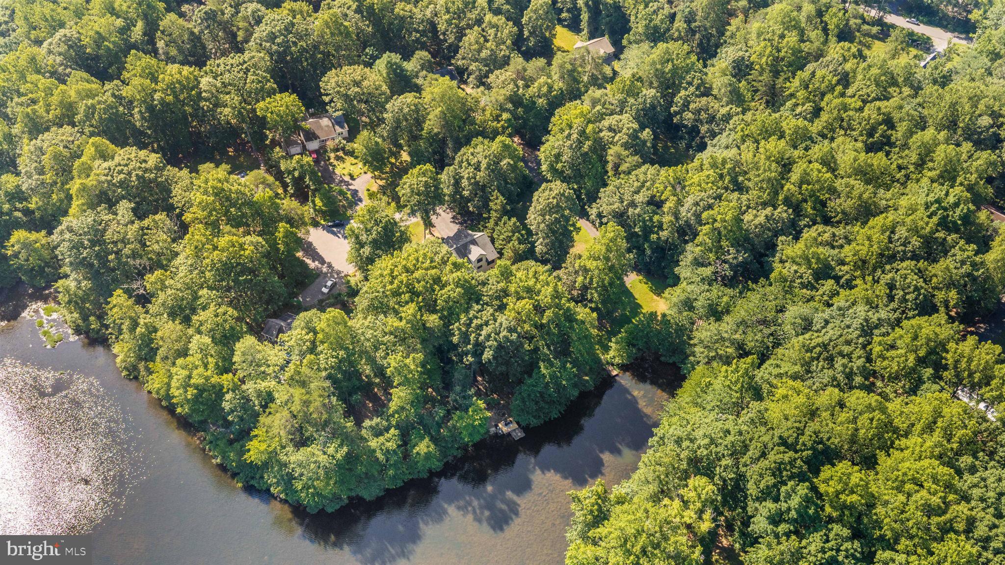 LAKE WILDERNESS - Residential