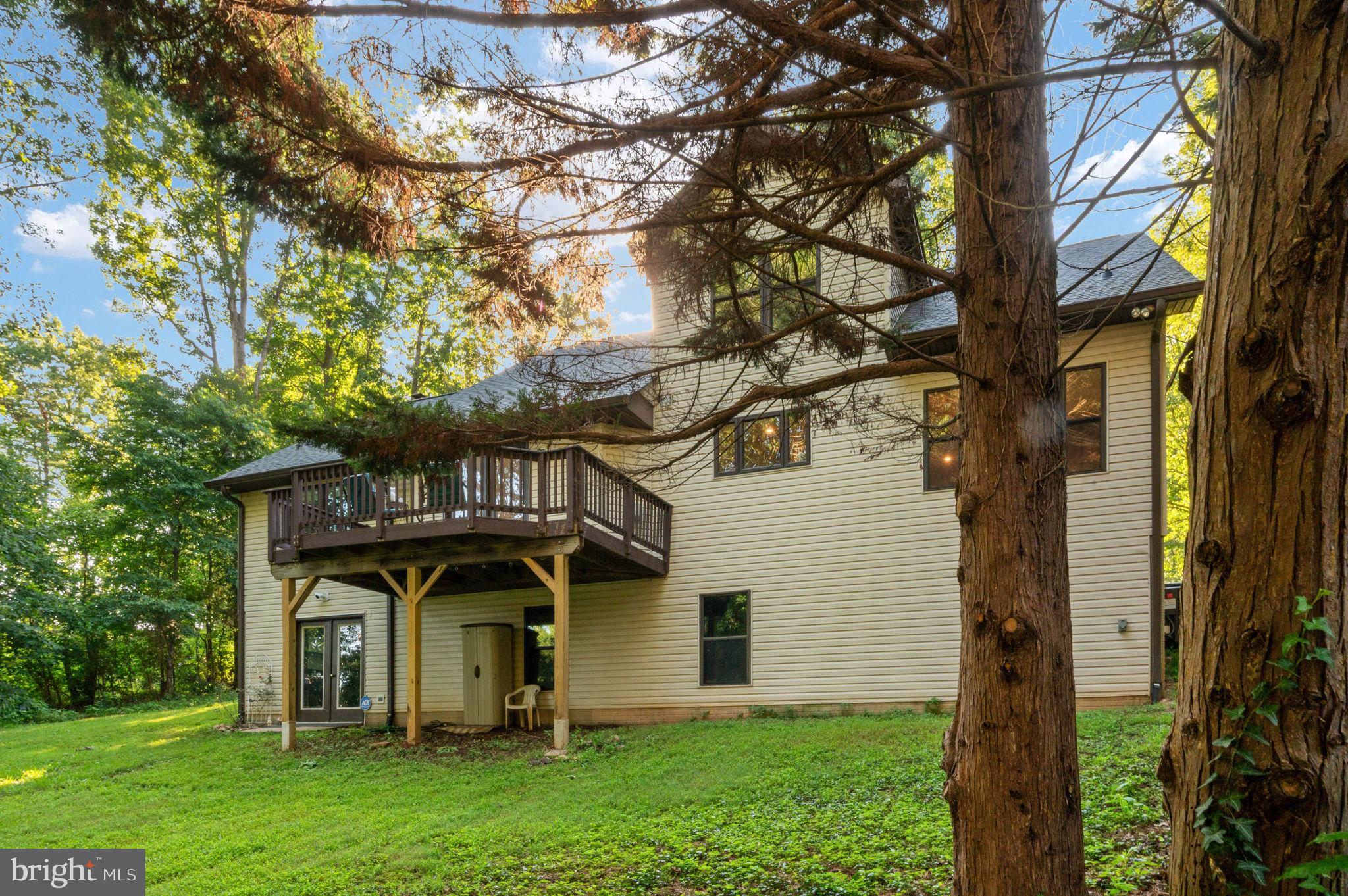 LAKE WILDERNESS - Residential