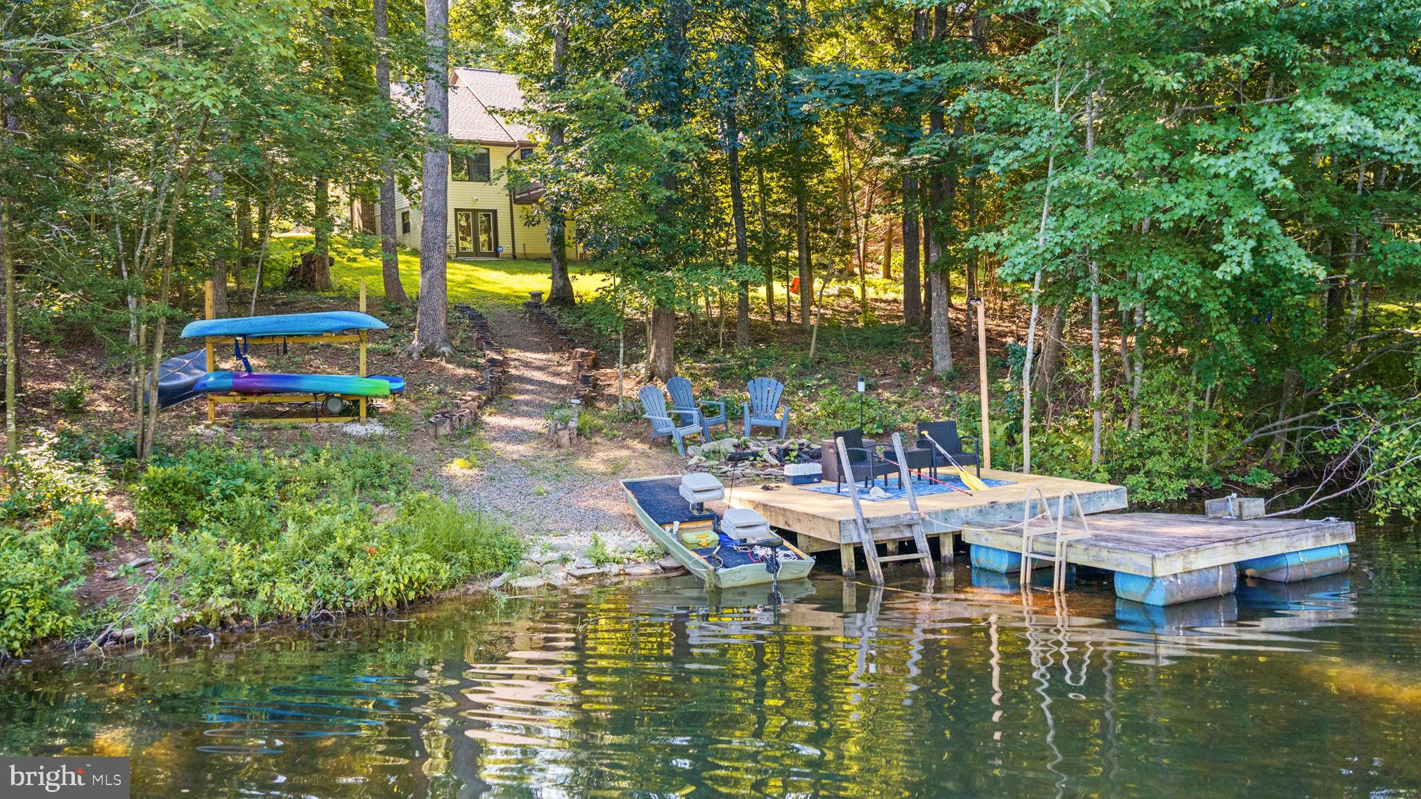 LAKE WILDERNESS - Residential