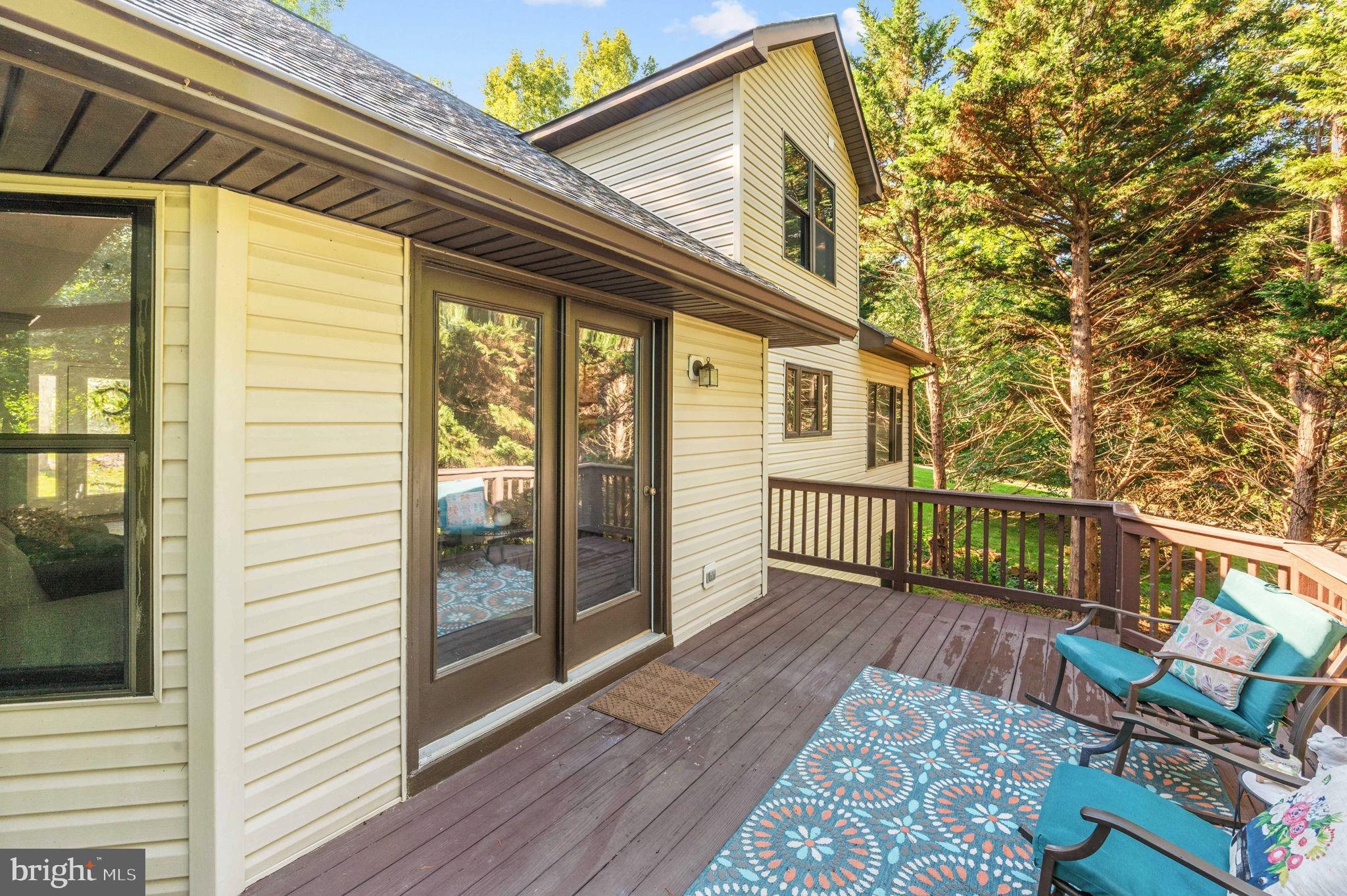 LAKE WILDERNESS - Residential
