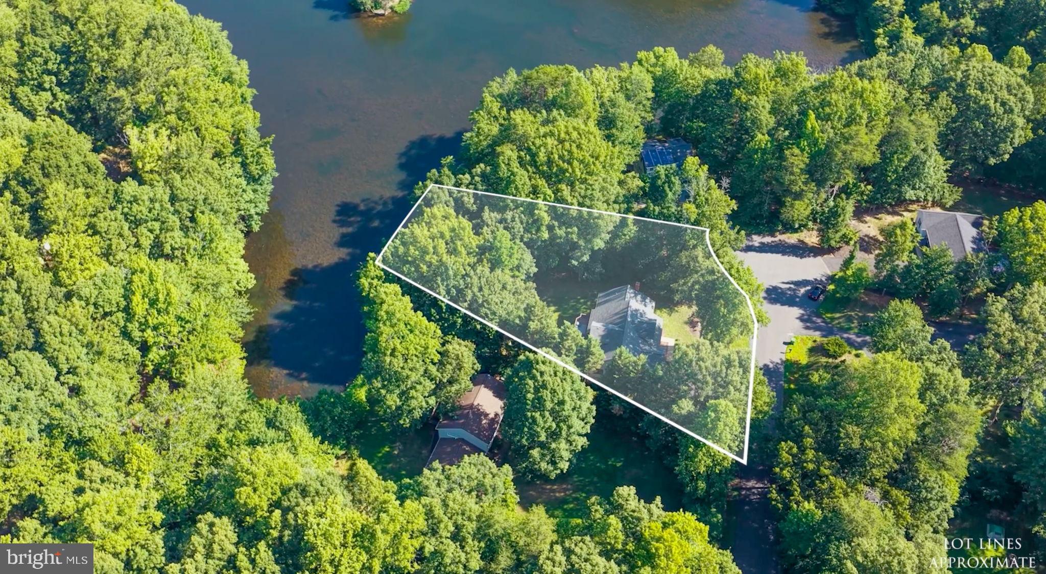 LAKE WILDERNESS - Residential