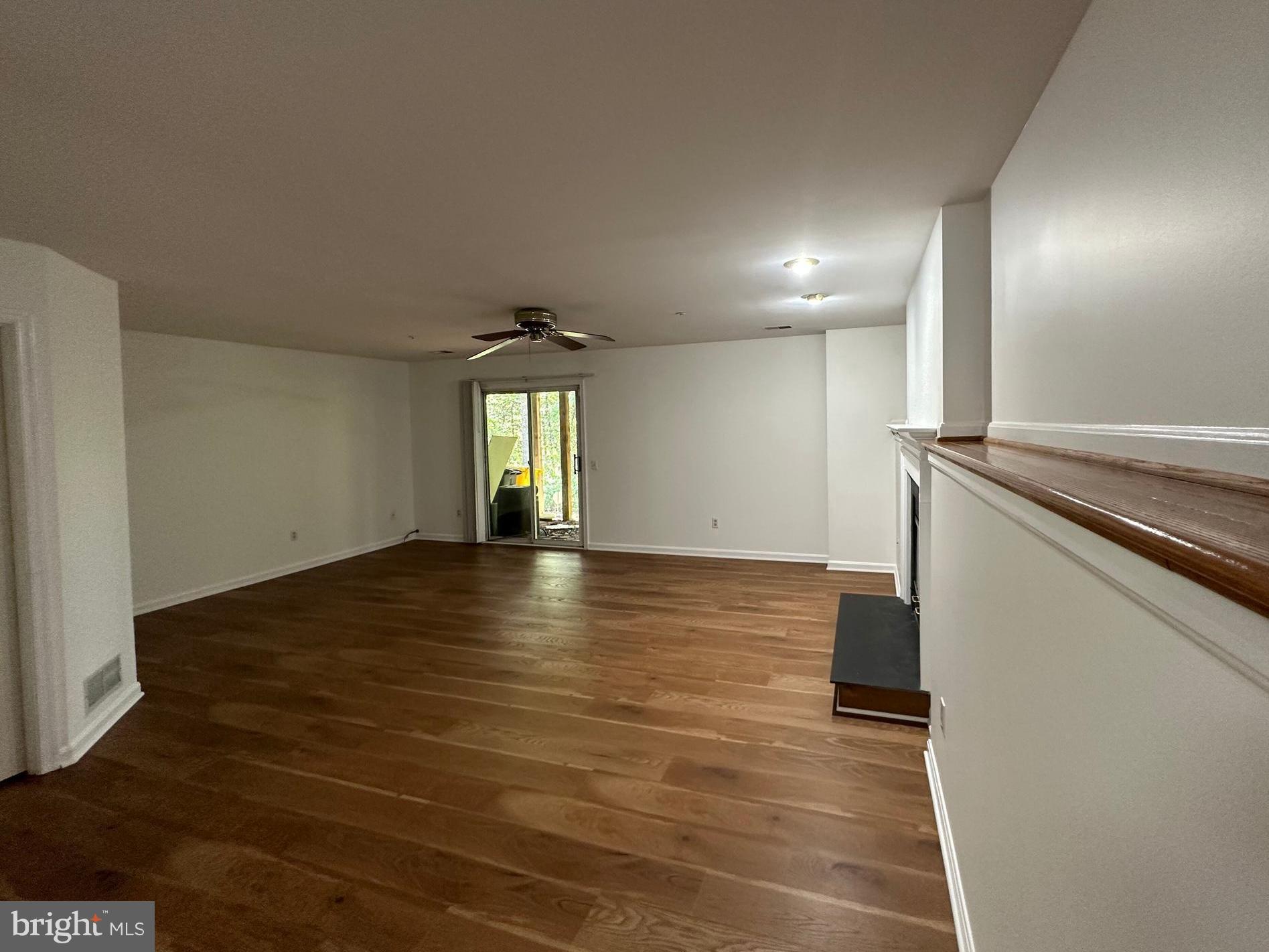 SEVEN OAKS - Residential Lease