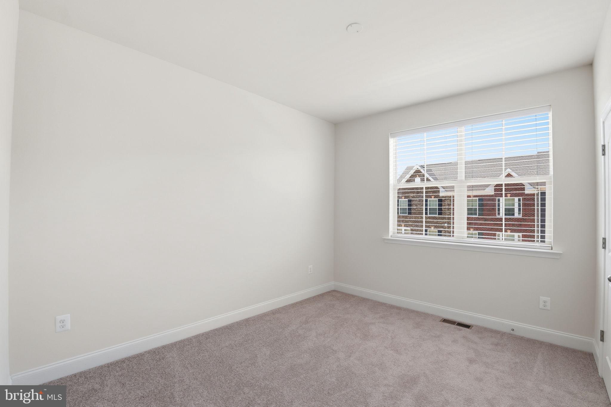 AMBER RIDGE - Residential