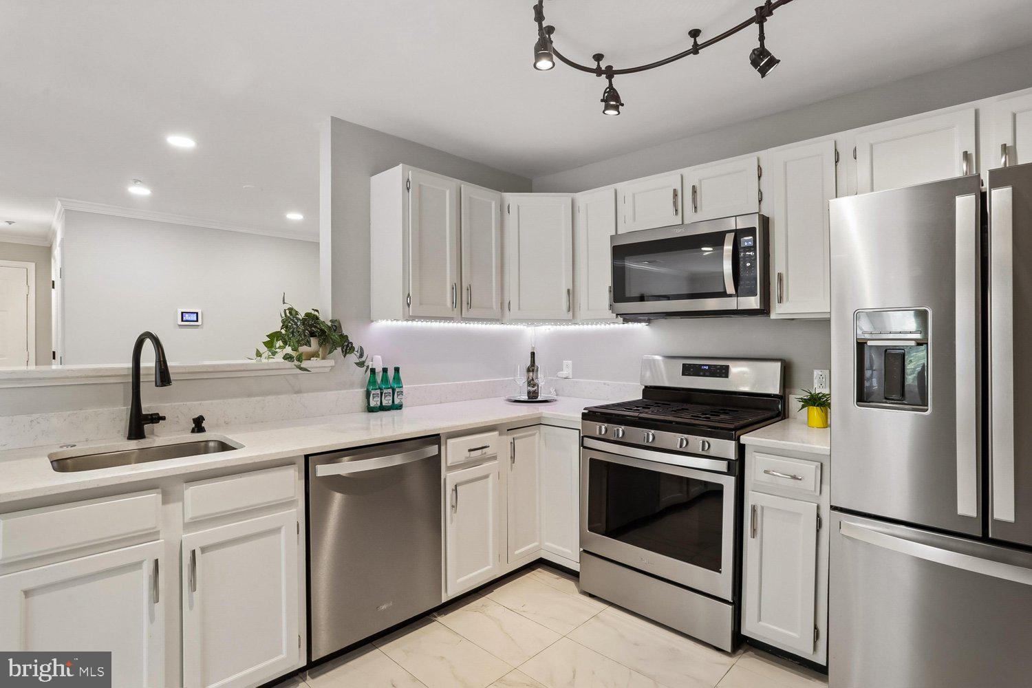 SOUTH SHORE HARBOUR CODM - Residential