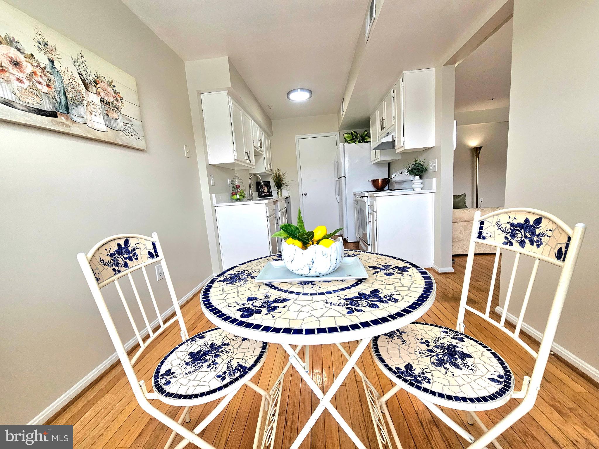 LONGMEAD CROSSING - Residential