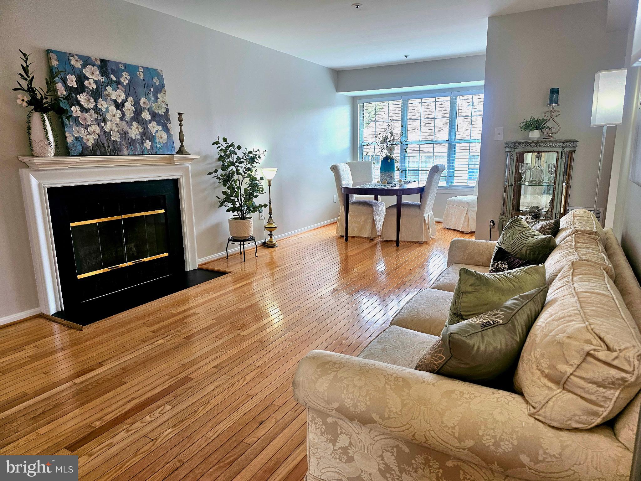 LONGMEAD CROSSING - Residential