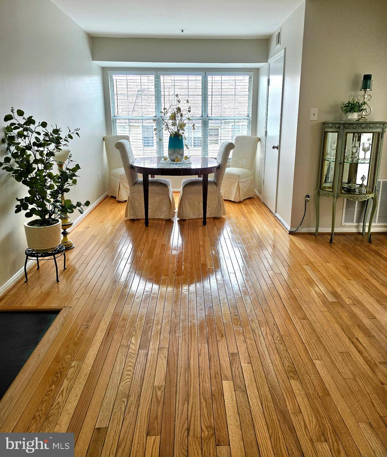 LONGMEAD CROSSING - Residential