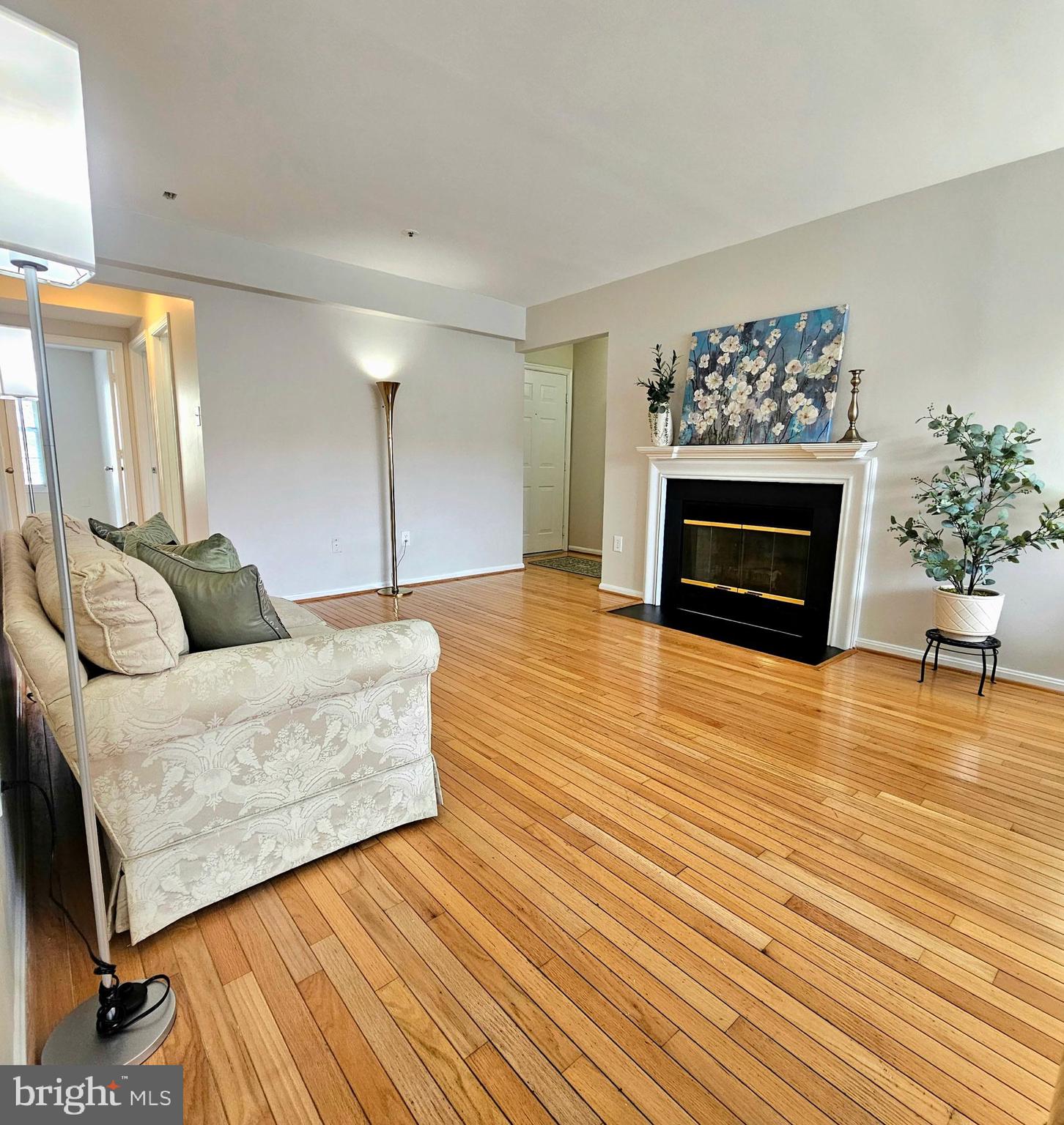 LONGMEAD CROSSING - Residential