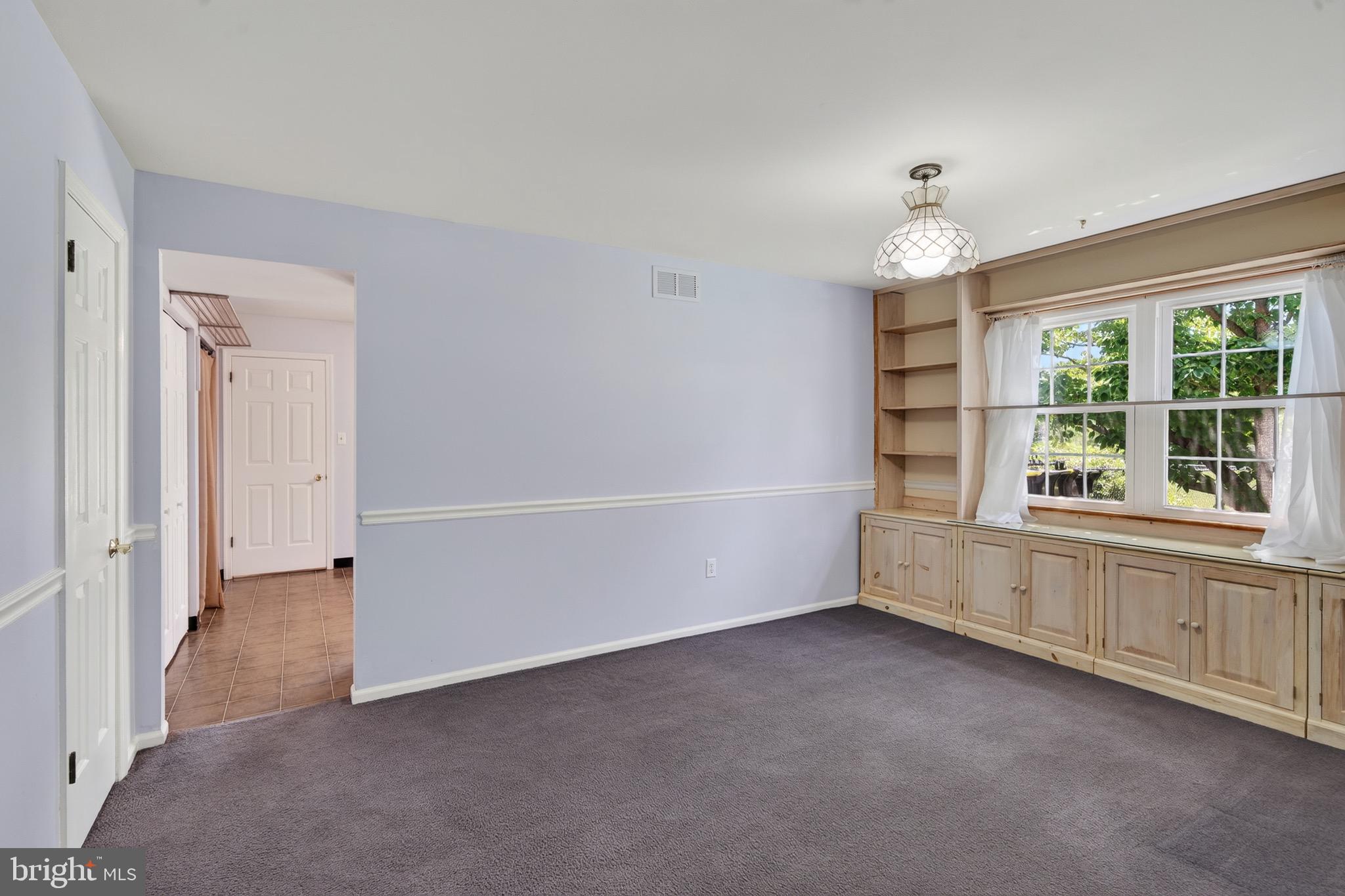 FAIR HILLS - Residential