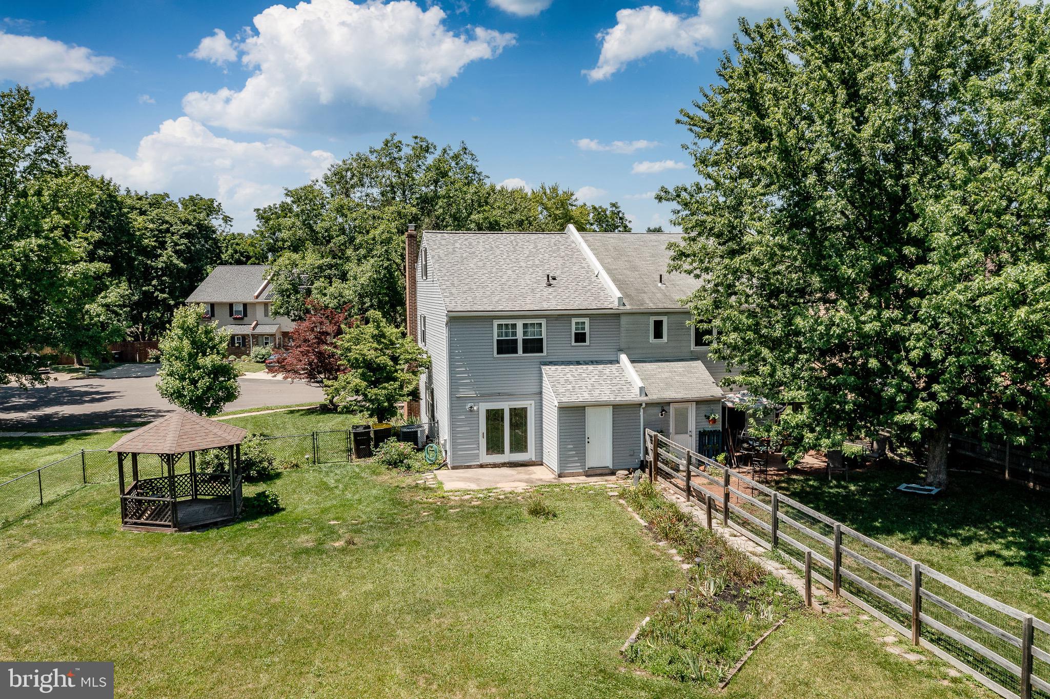FAIR HILLS - Residential