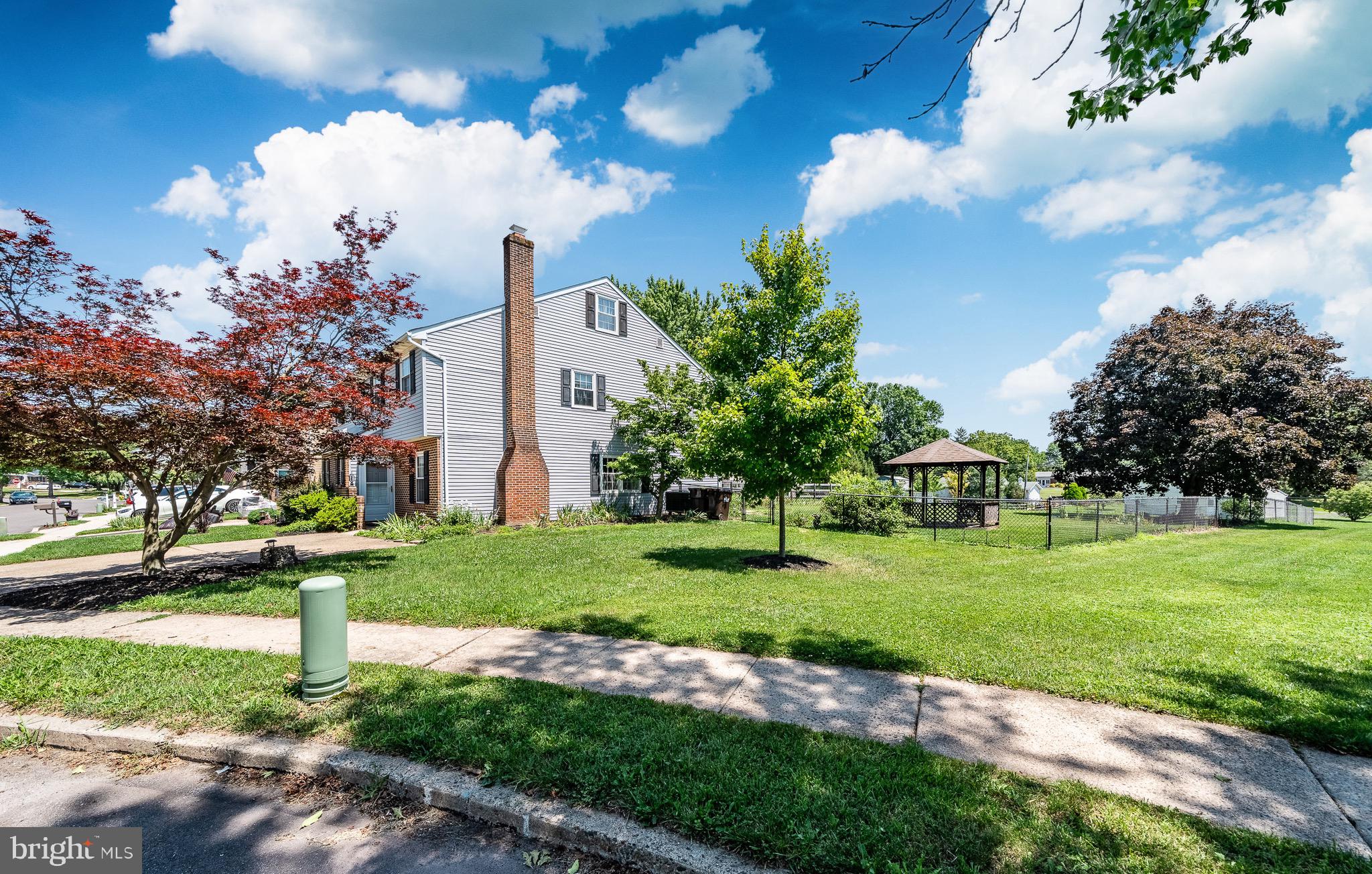 FAIR HILLS - Residential