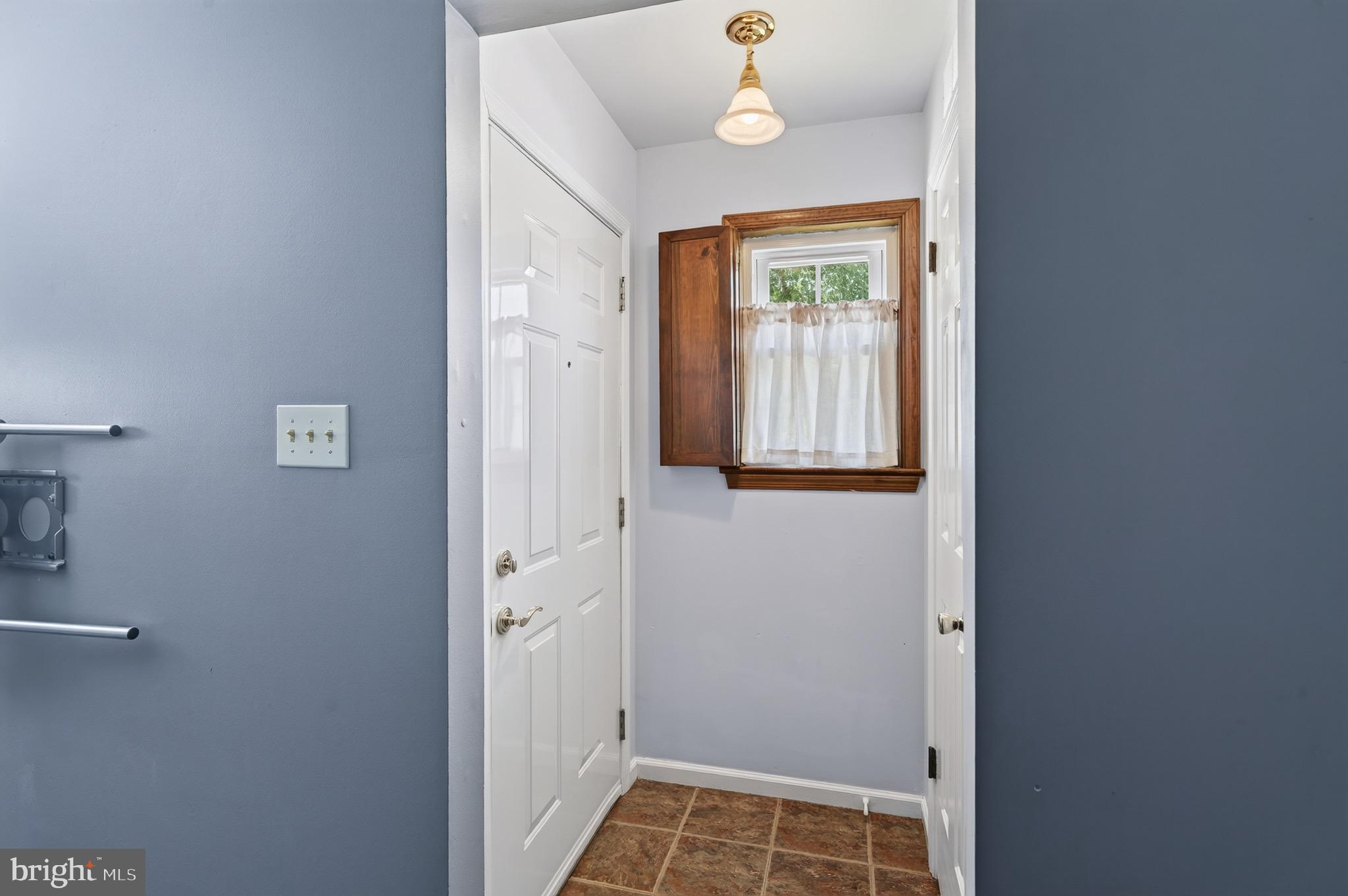 FAIR HILLS - Residential